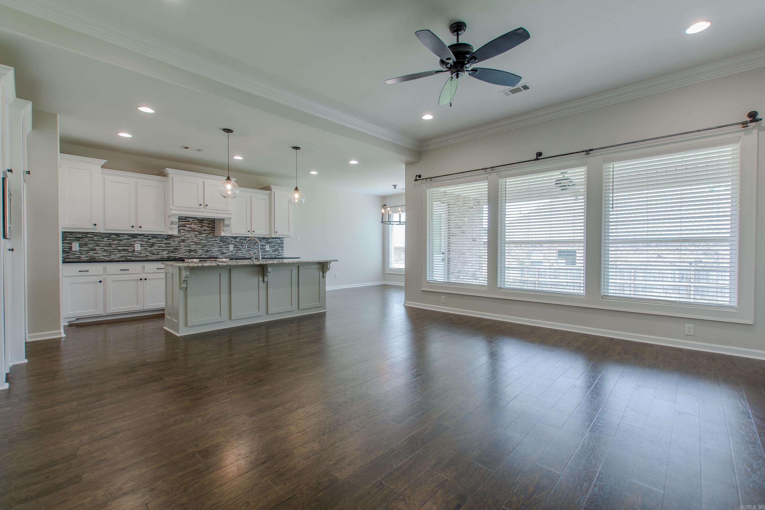 5045 Maple Leaf Drive