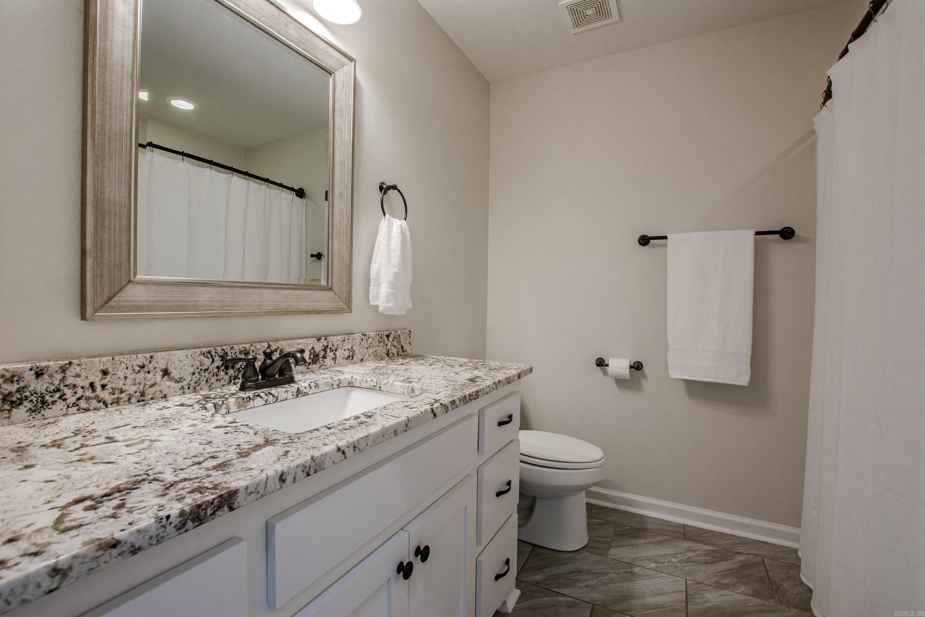 5045 Maple Leaf Drive