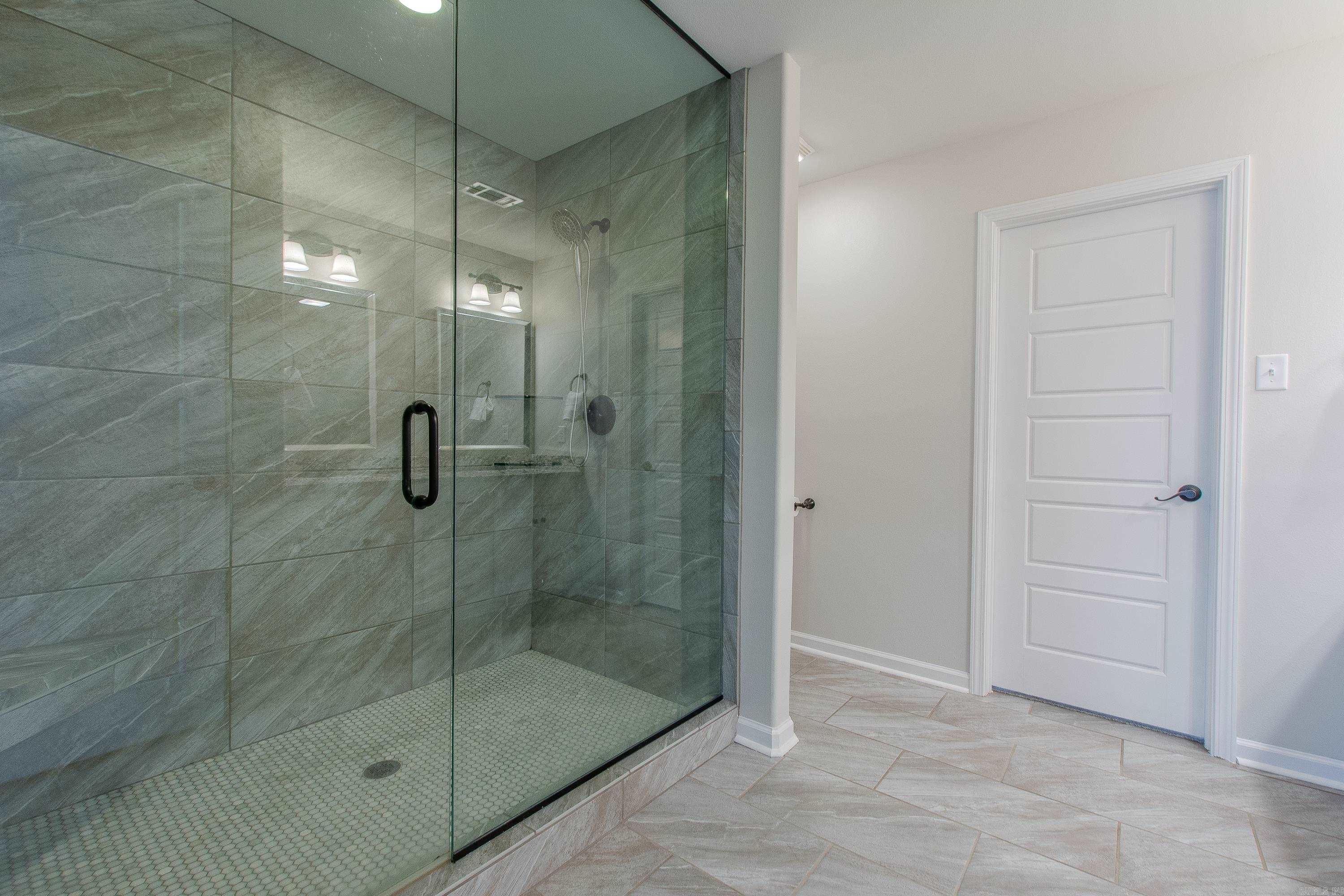 5045 Maple Leaf Drive