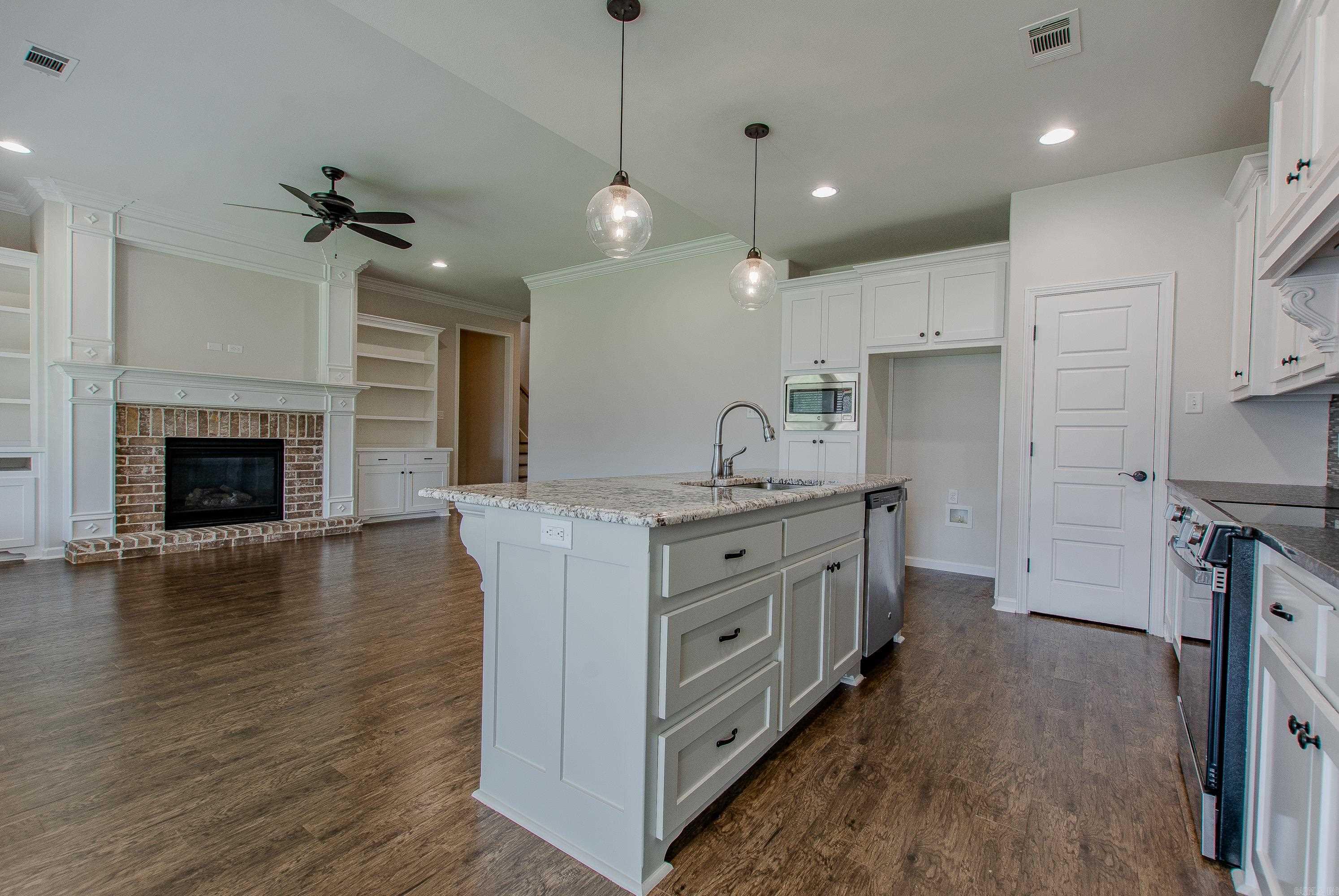 5045 Maple Leaf Drive