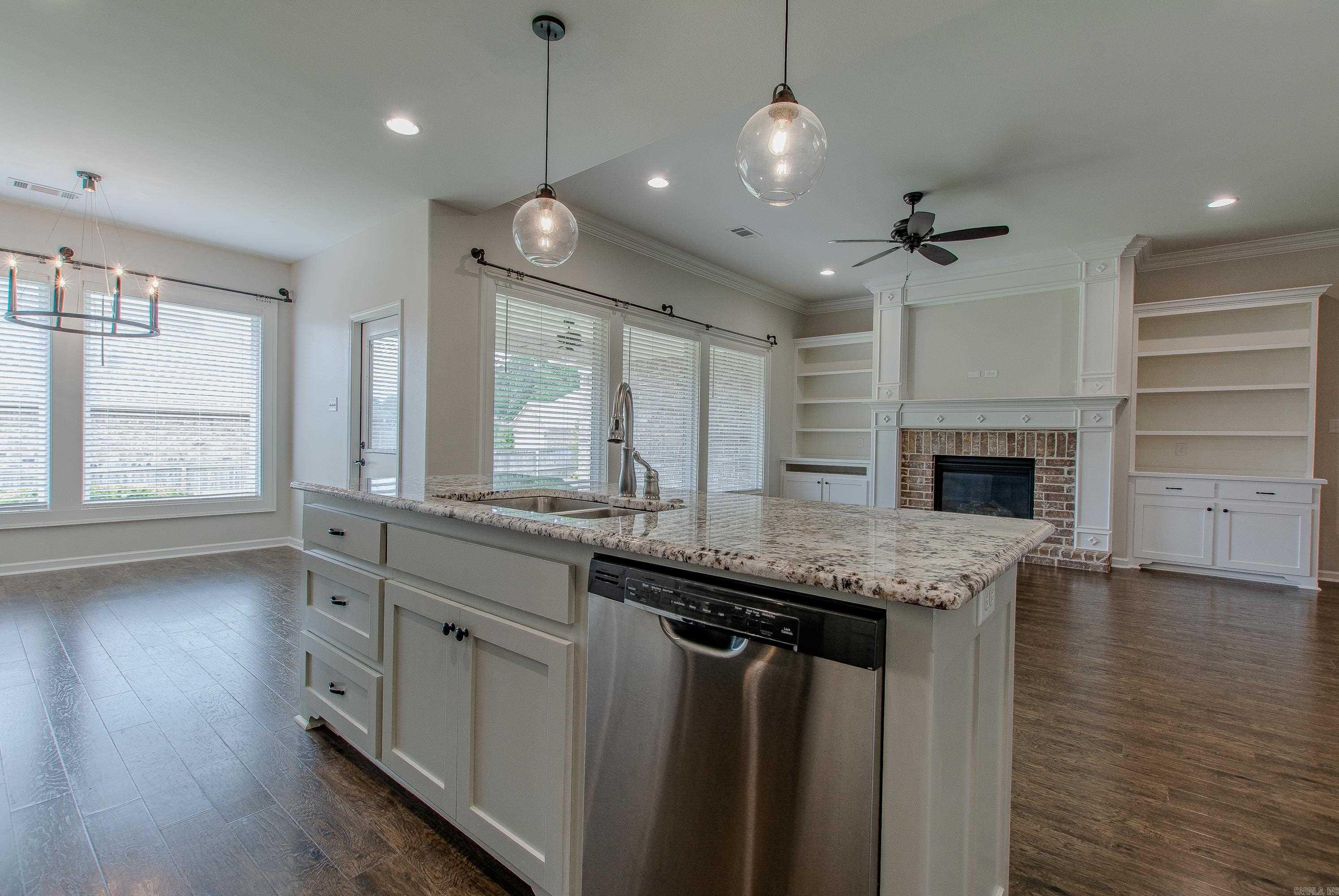 5045 Maple Leaf Drive