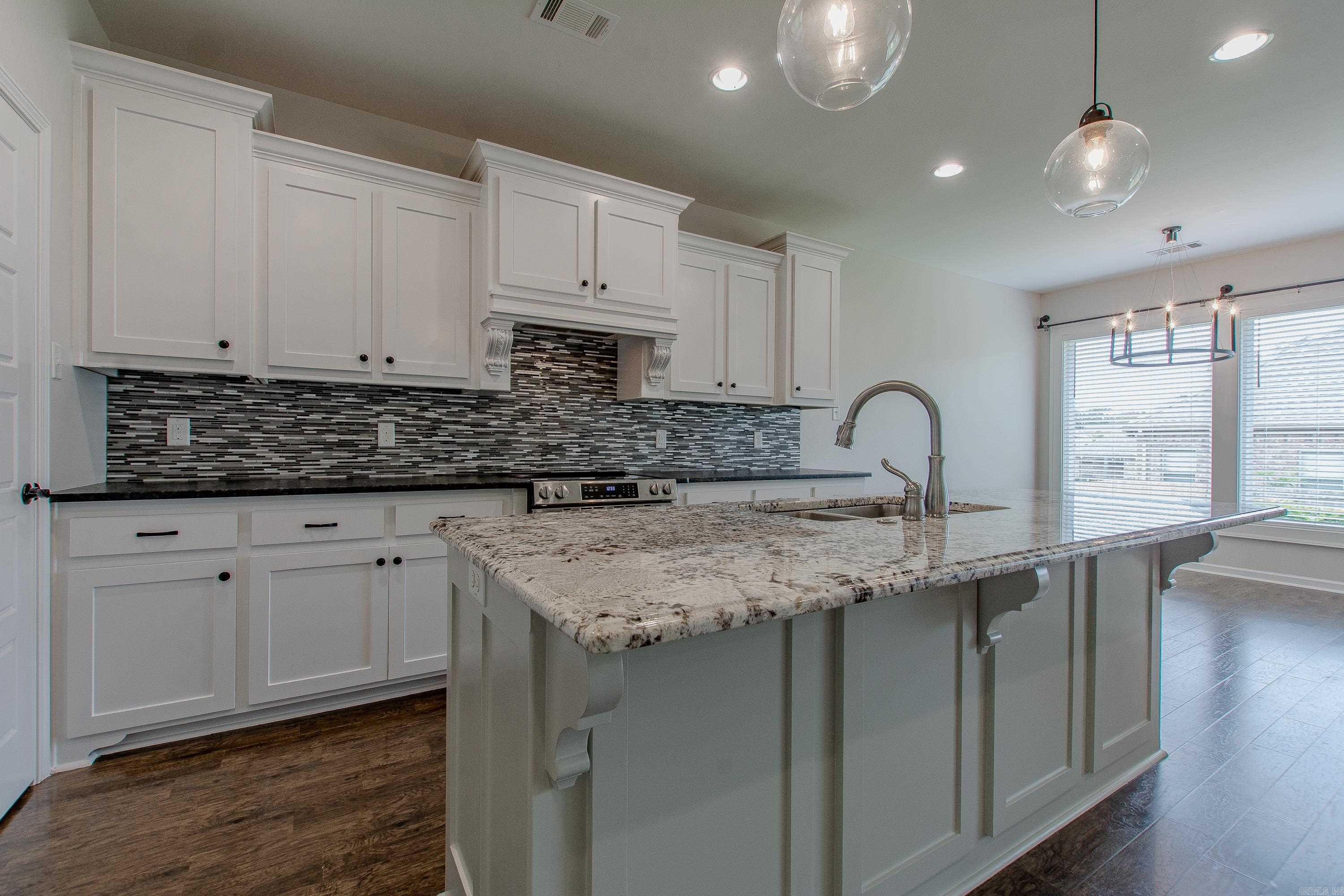 5045 Maple Leaf Drive