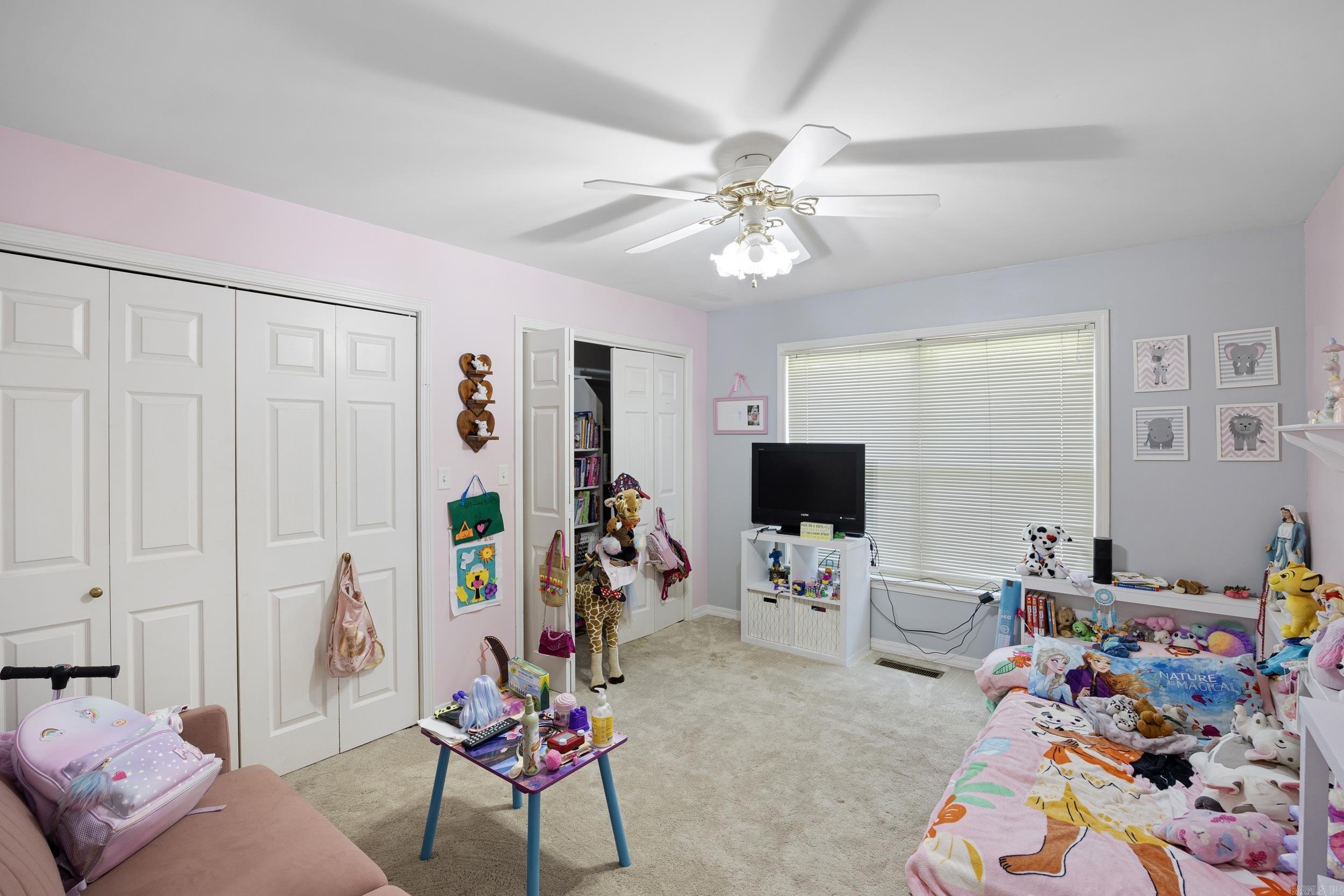 2920 Highland Dr