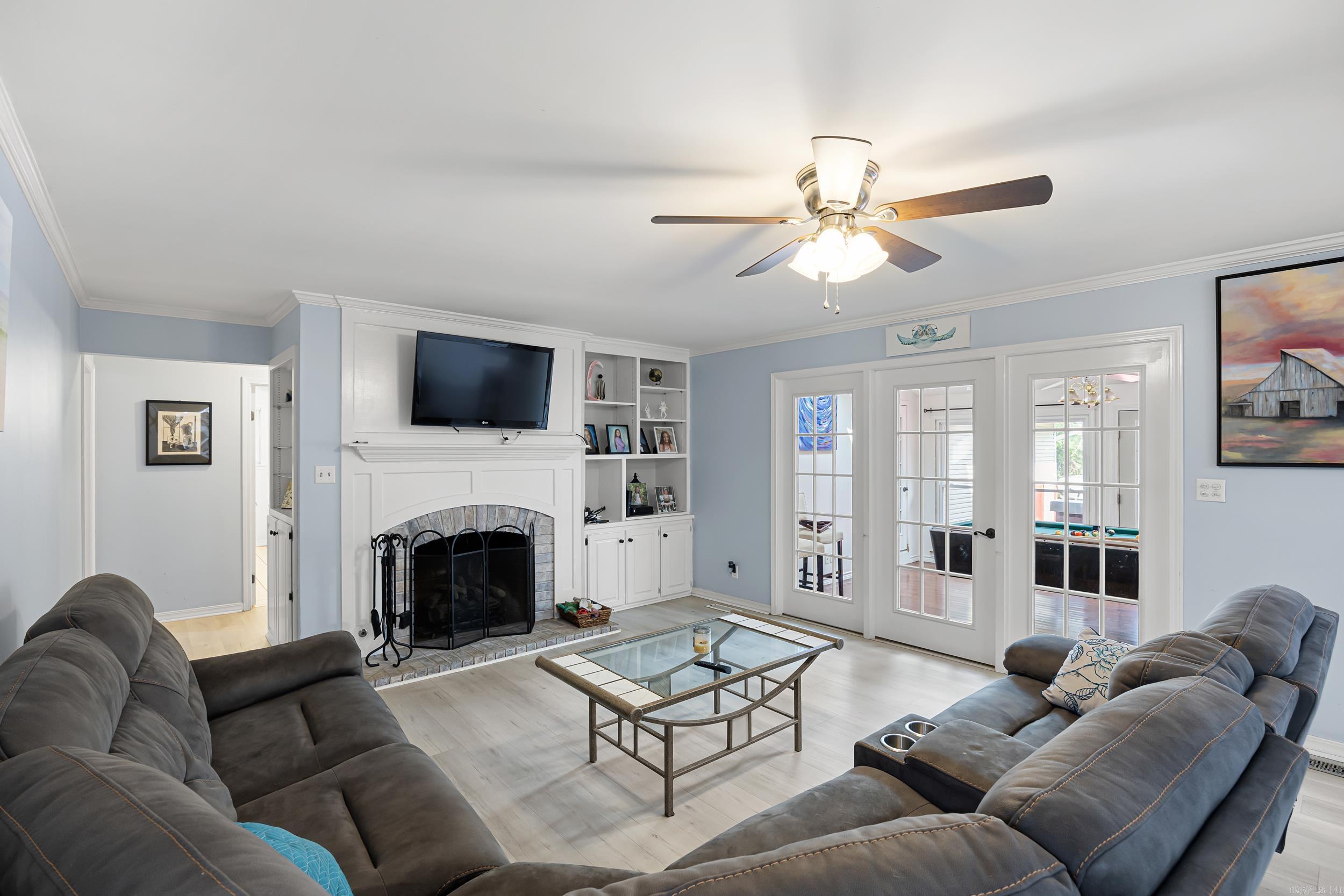 2920 Highland Dr