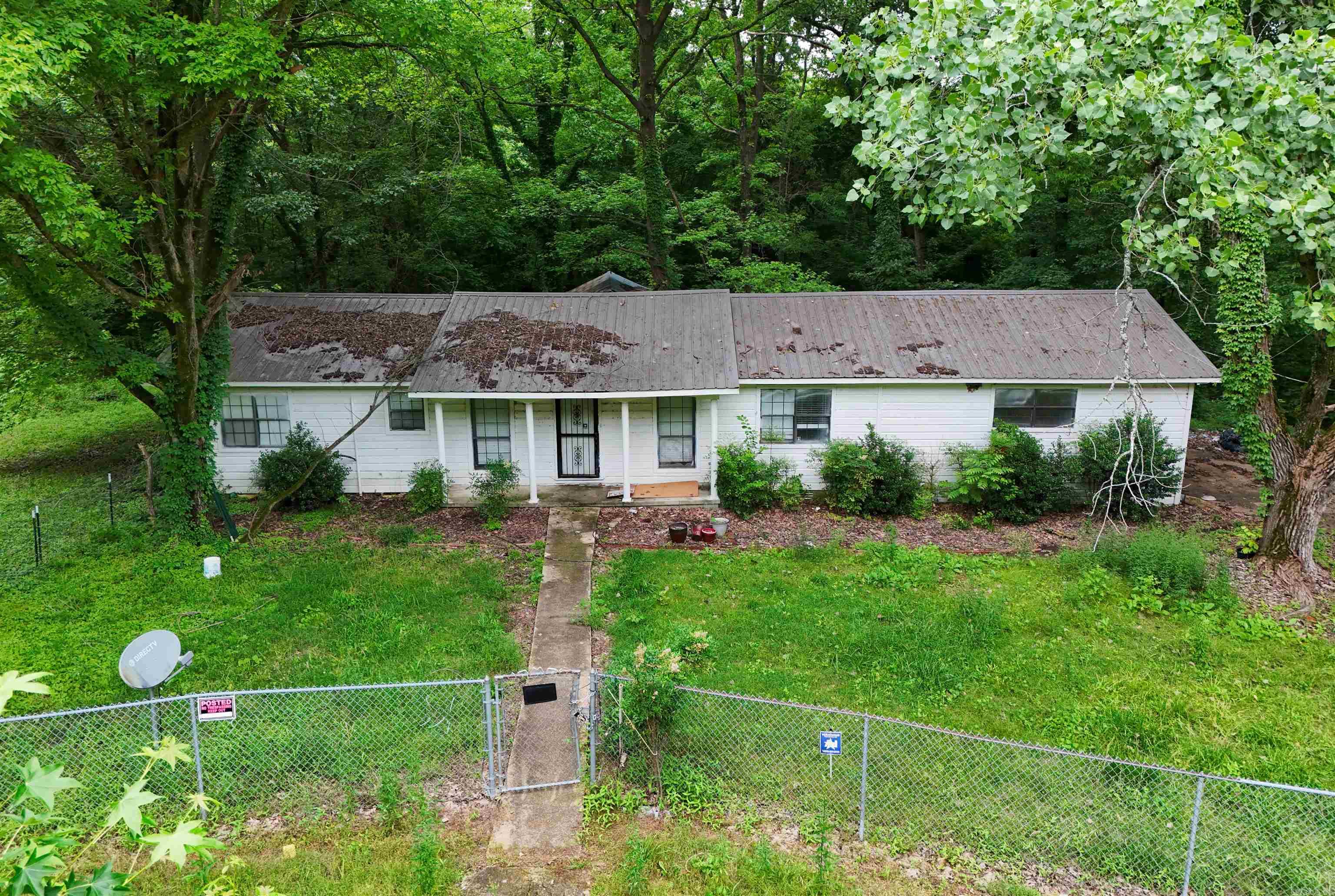 2502 Hwy 163 Highway