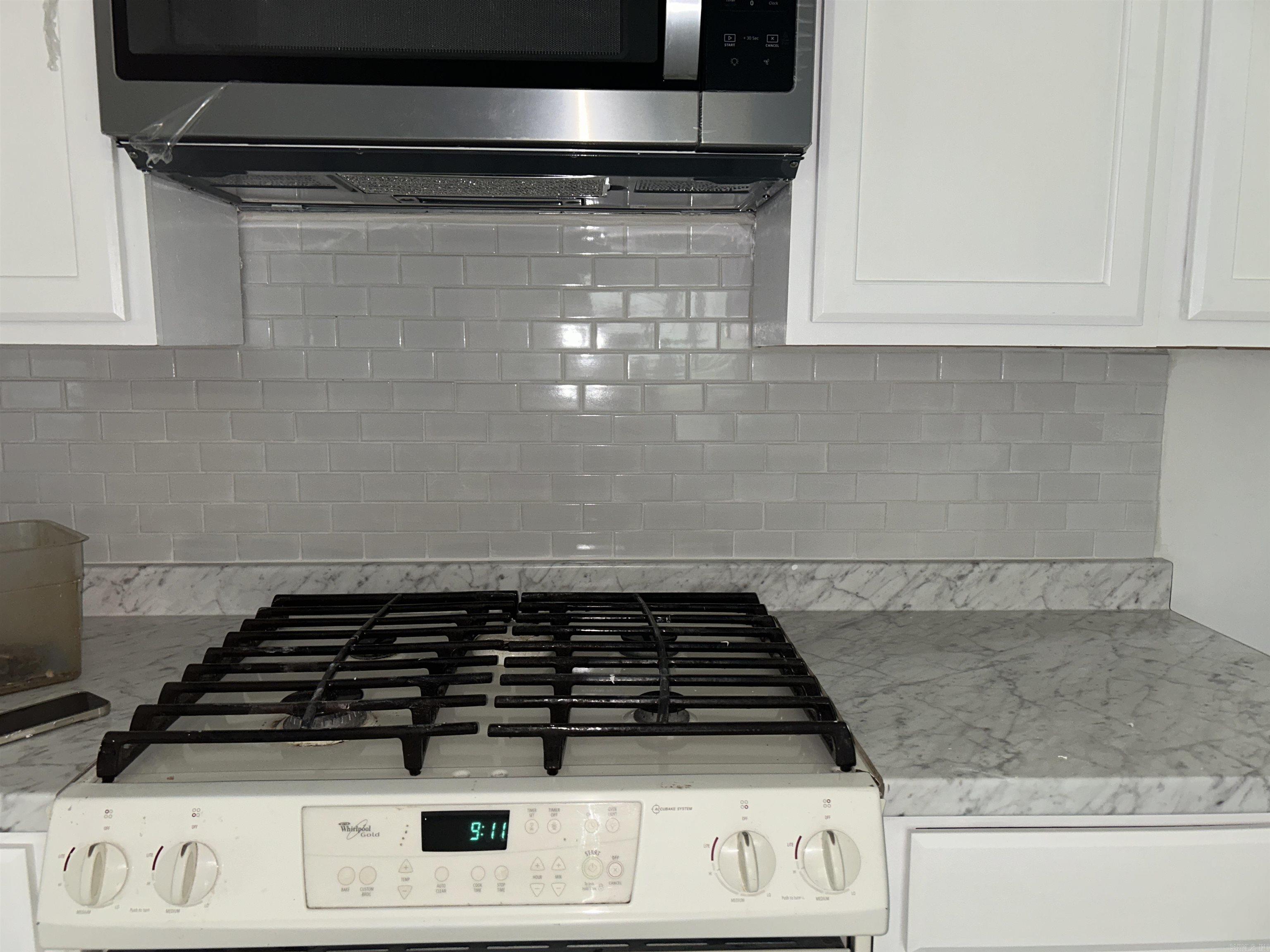 1421 N Greenwich Avenue