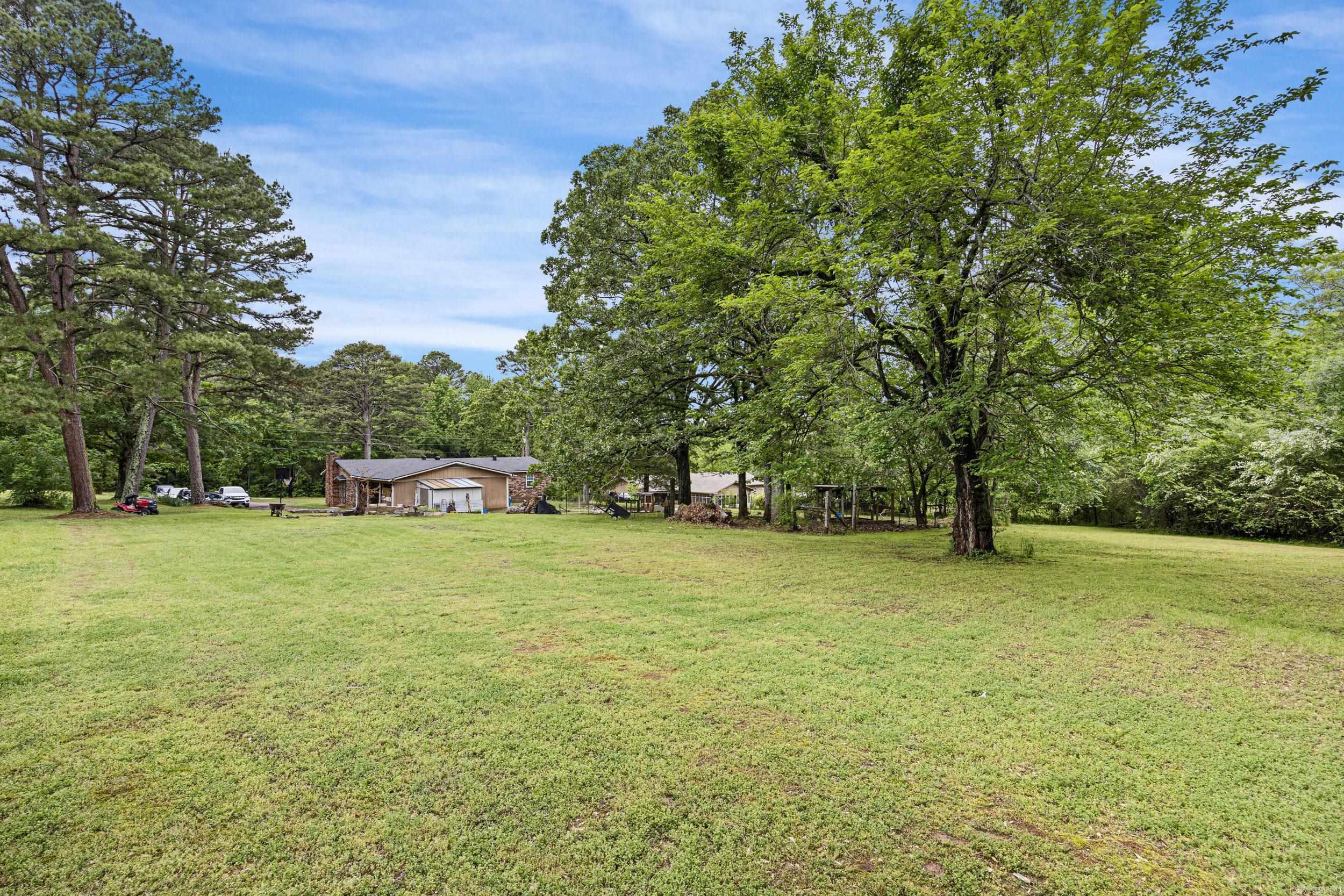 405 Damascus Rd