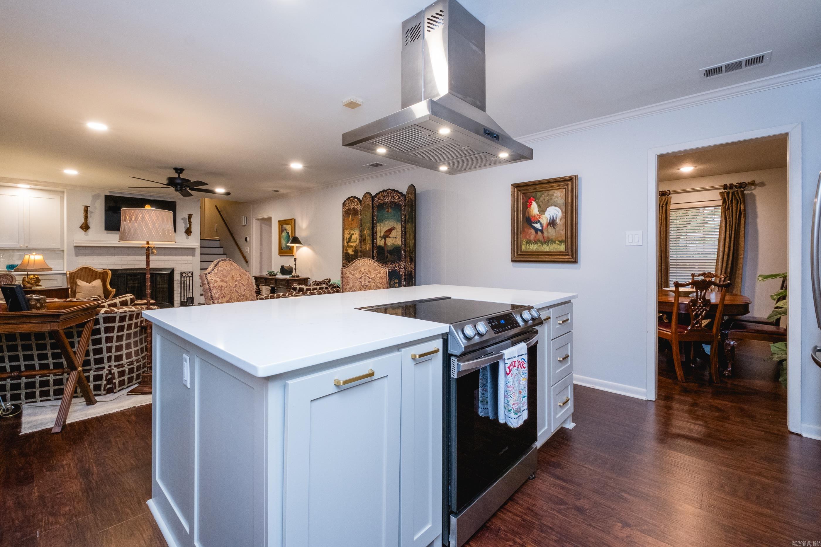 8223 Leatrice Drive