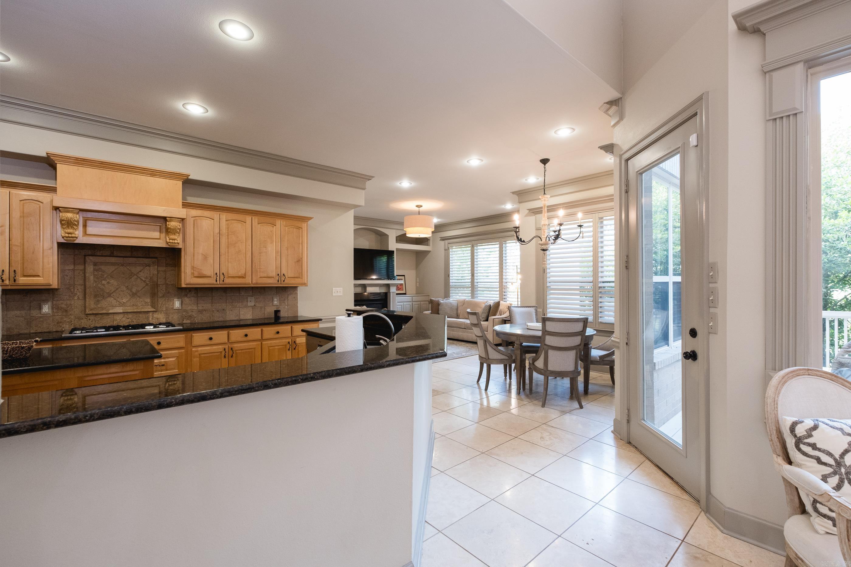 22 Epernay Circle