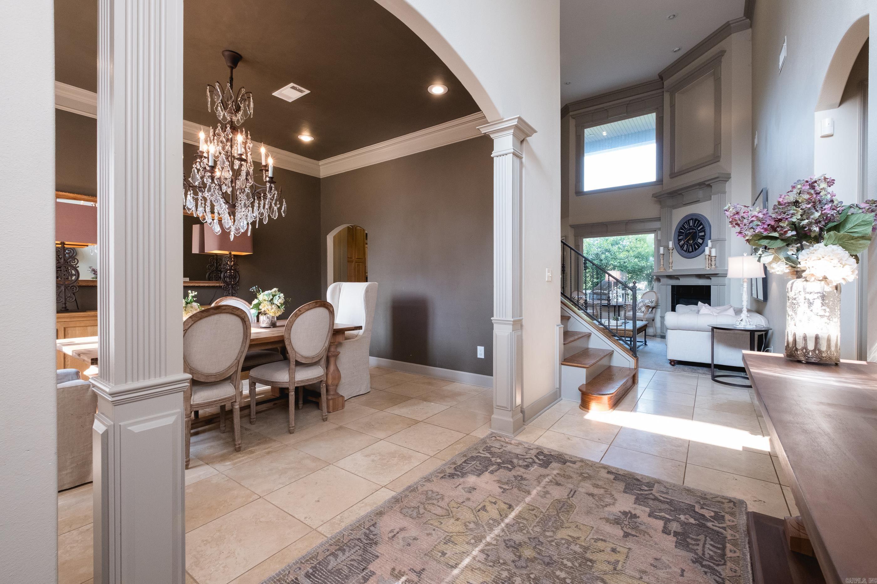 22 Epernay Circle