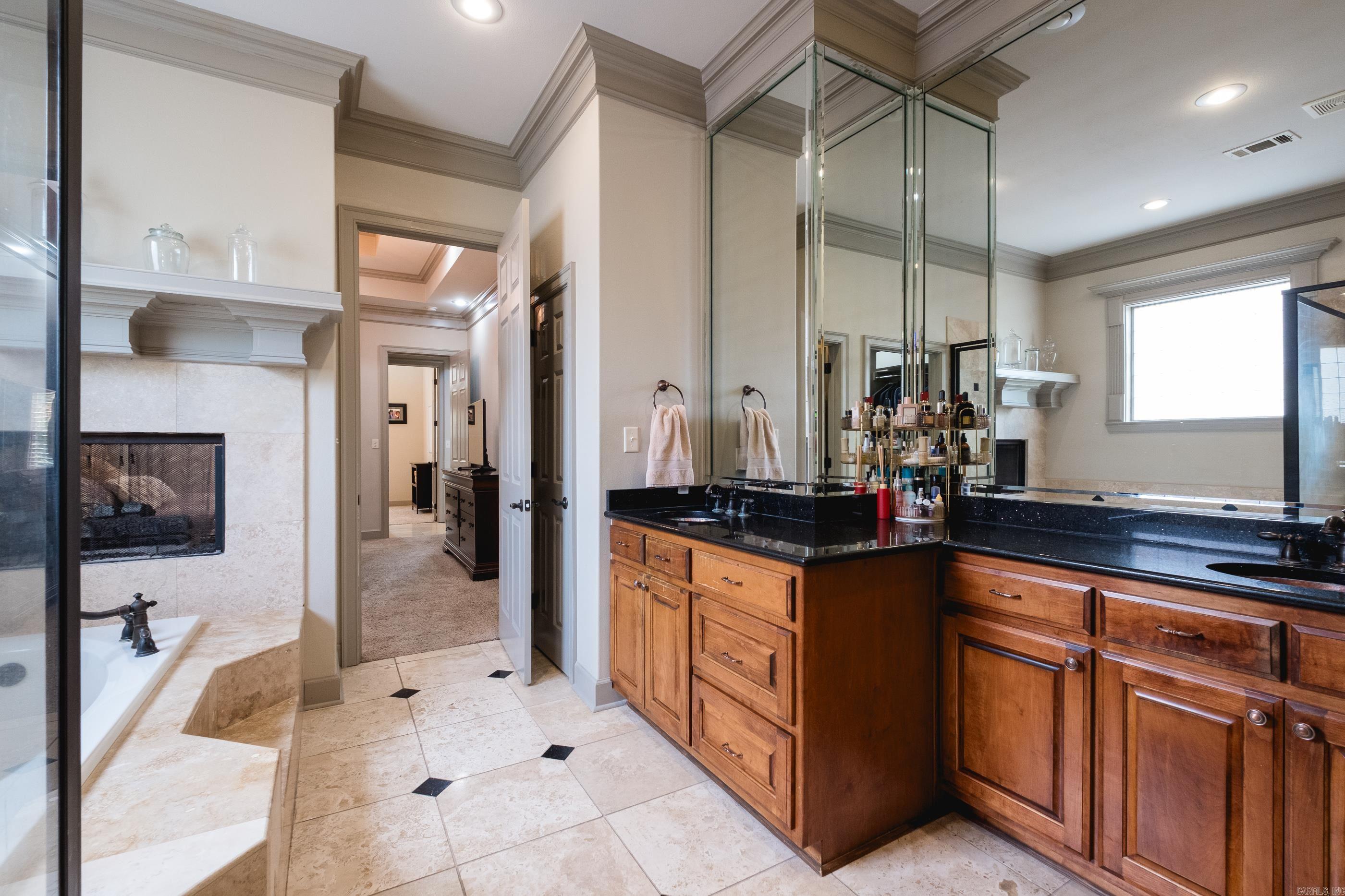22 Epernay Circle