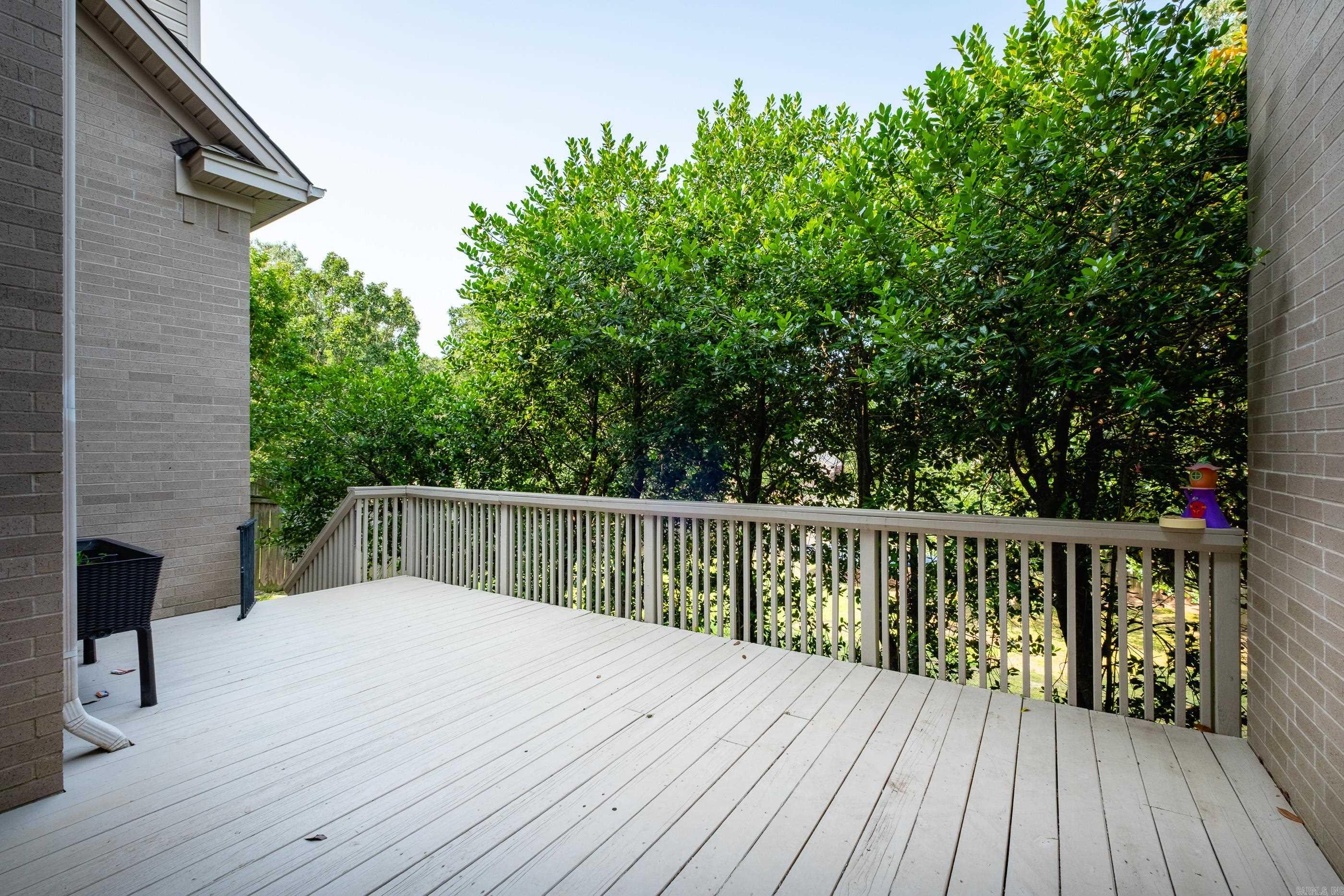 22 Epernay Circle