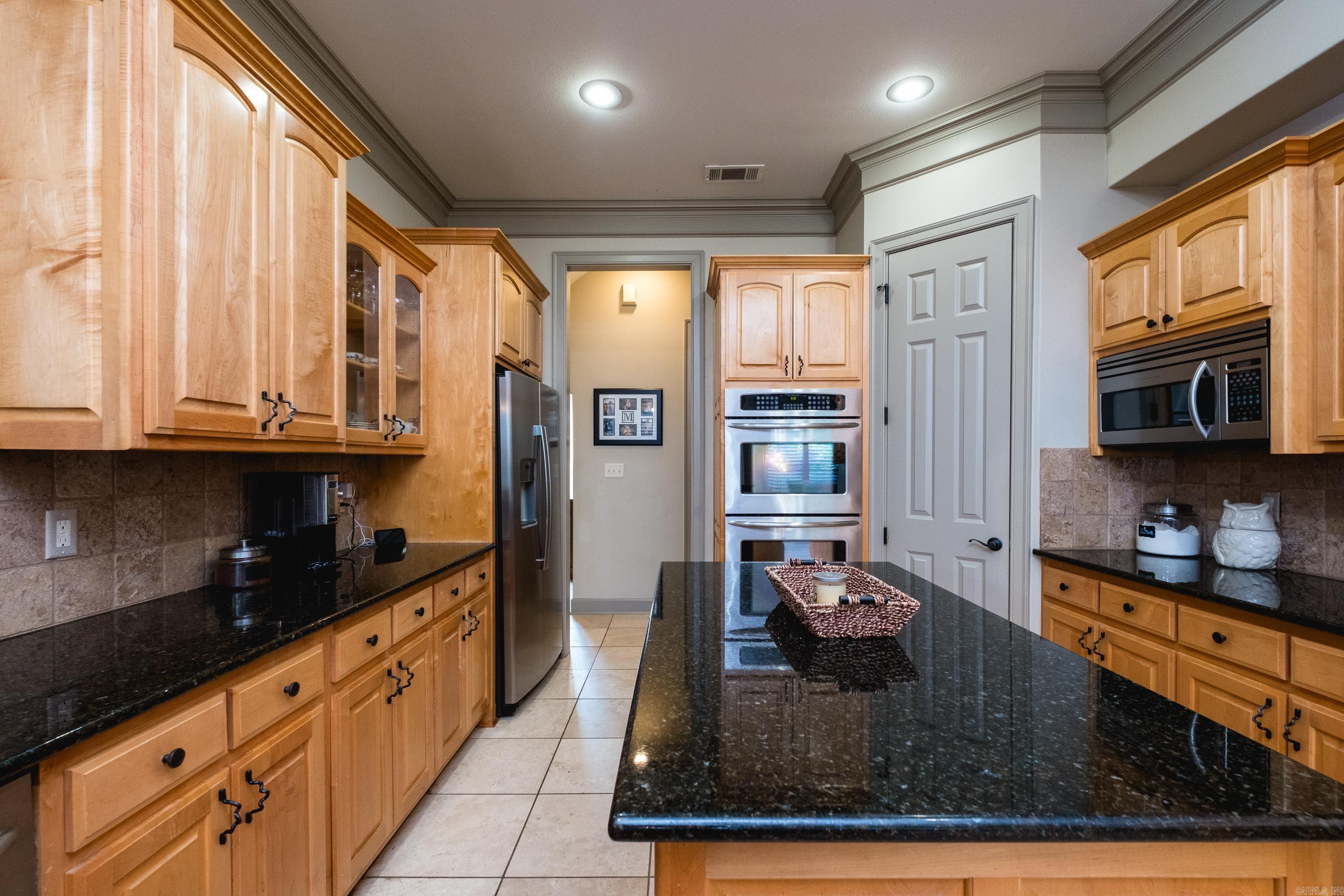 22 Epernay Circle