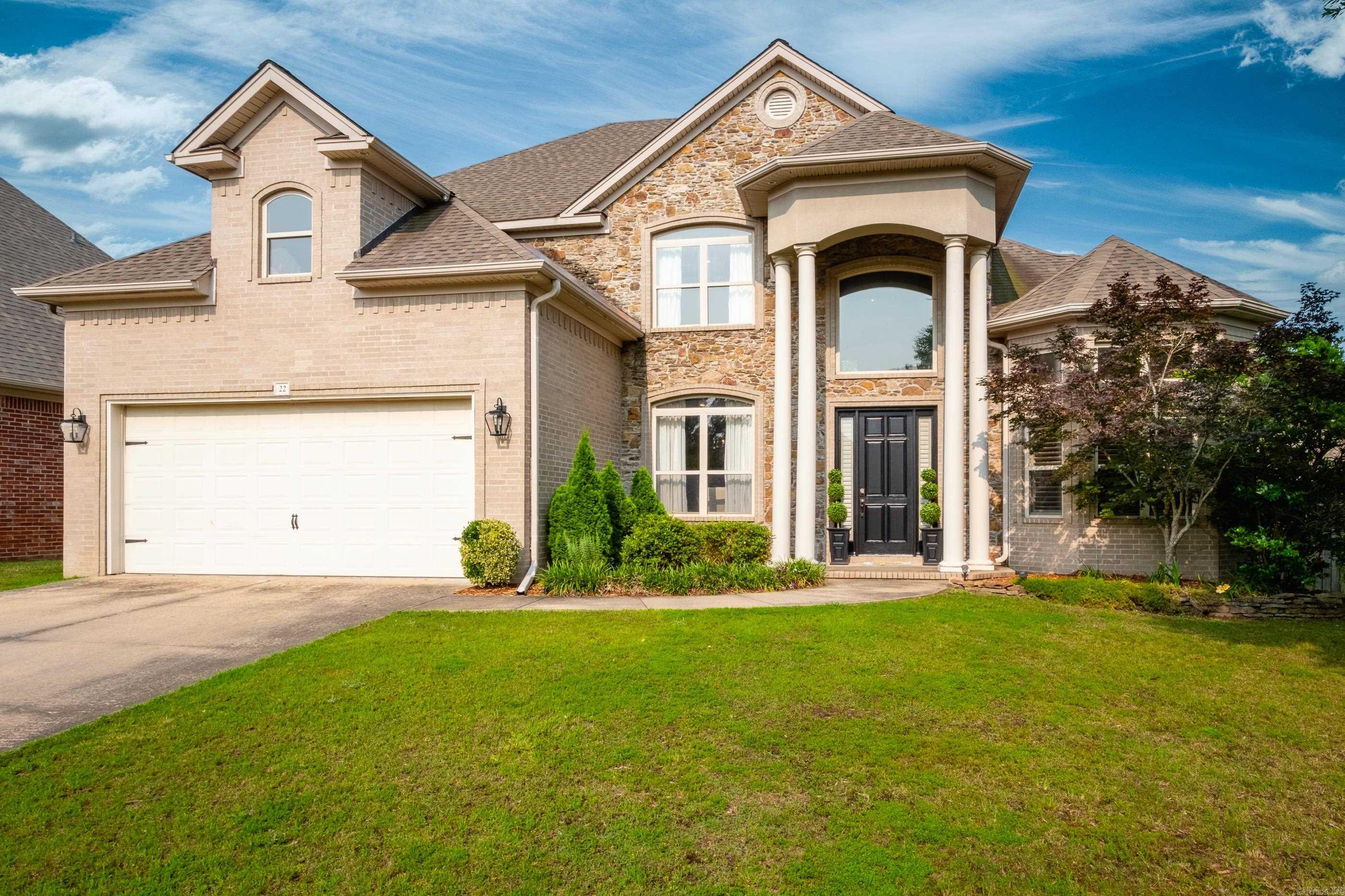 22 Epernay Circle