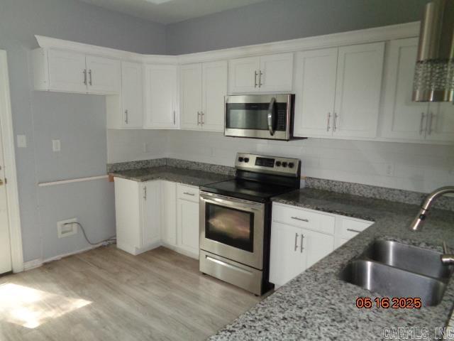 3122 Main Street