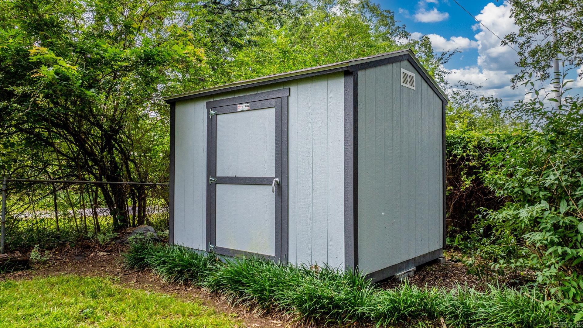 104 Parkview Drive