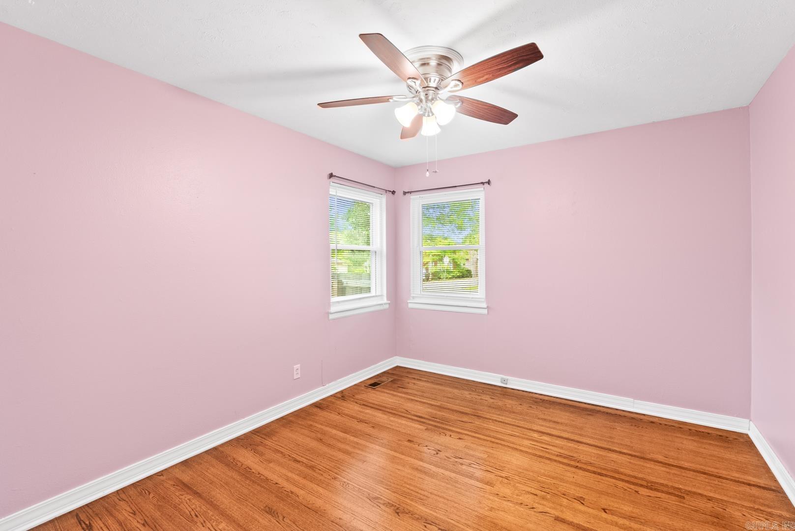 104 Parkview Drive