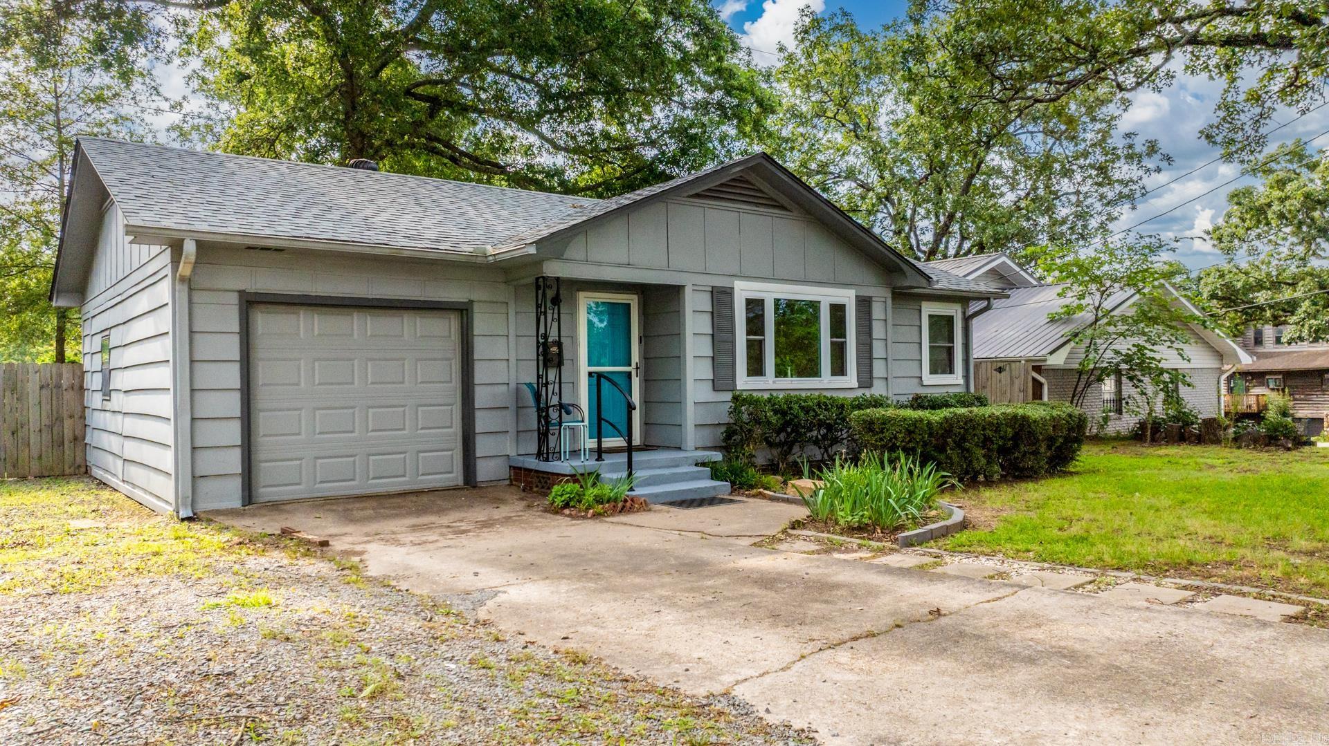 104 Parkview Drive