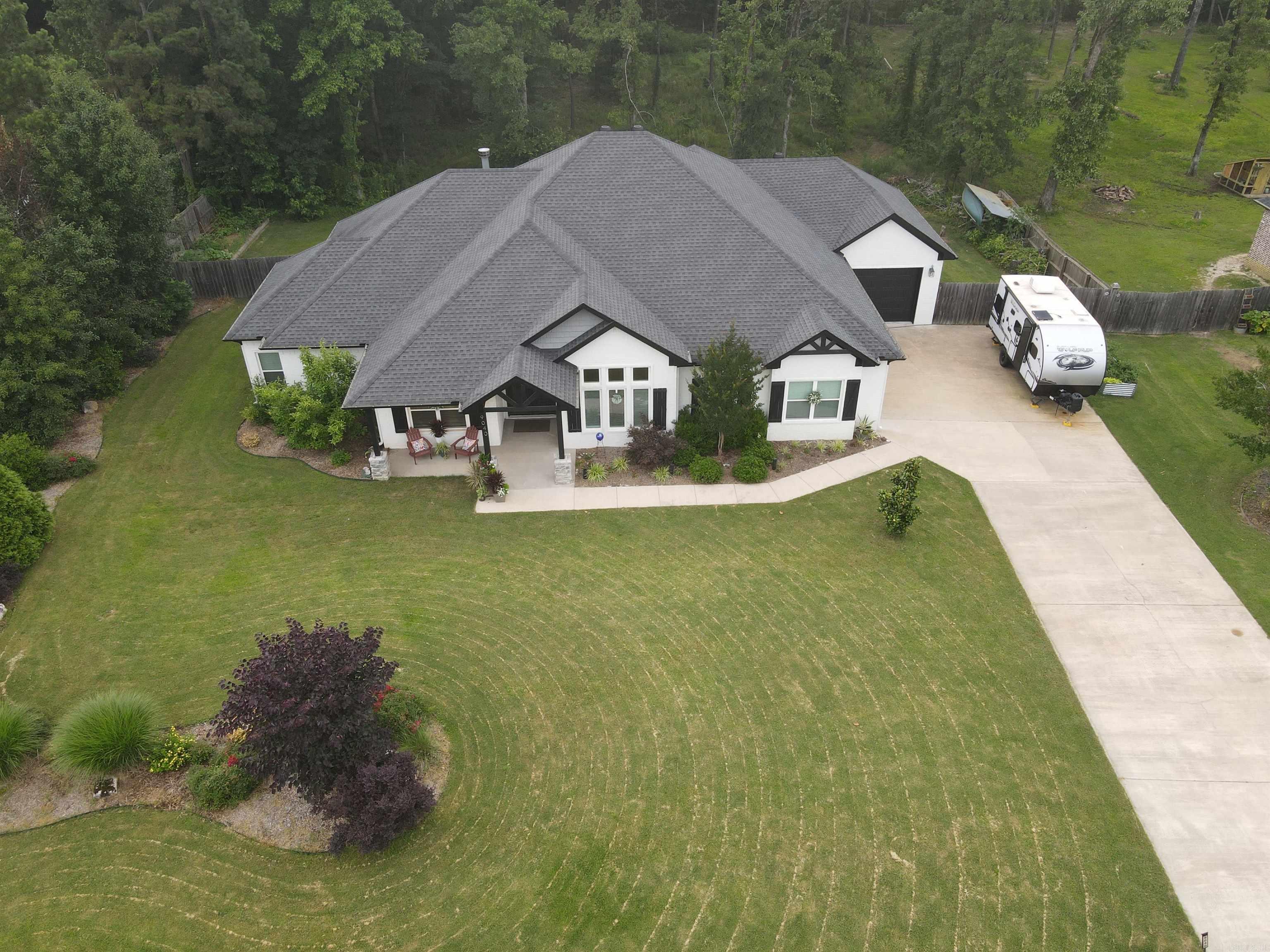 9040 Greenstone Drive
