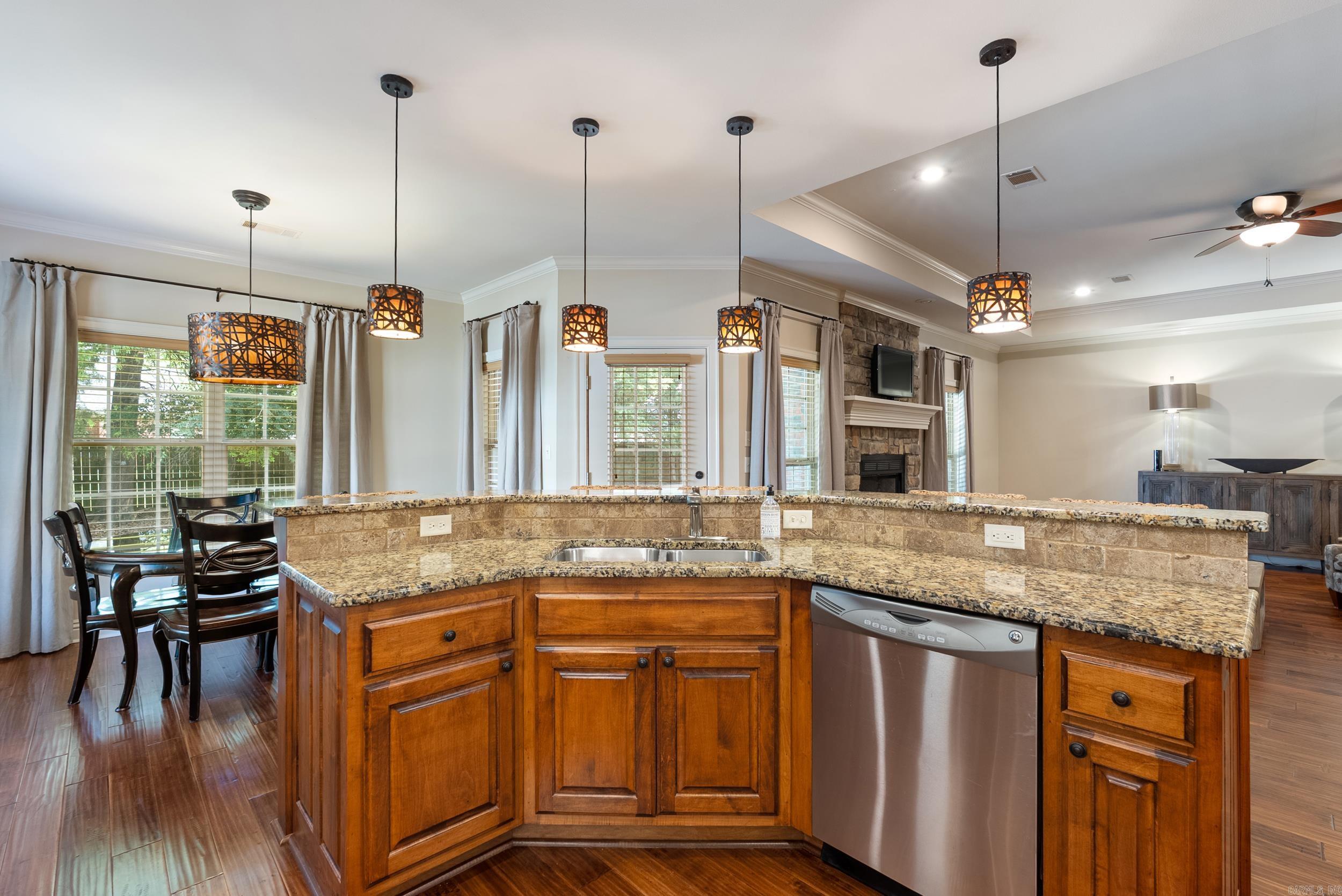 4870 Trinity Crossing Dr