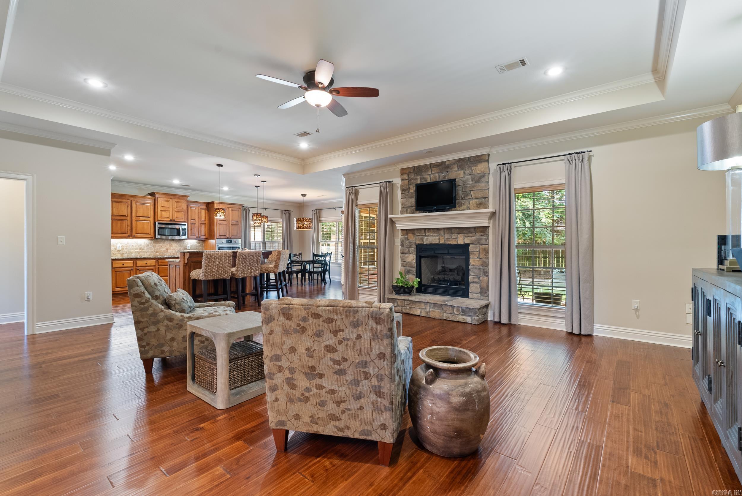 4870 Trinity Crossing Dr