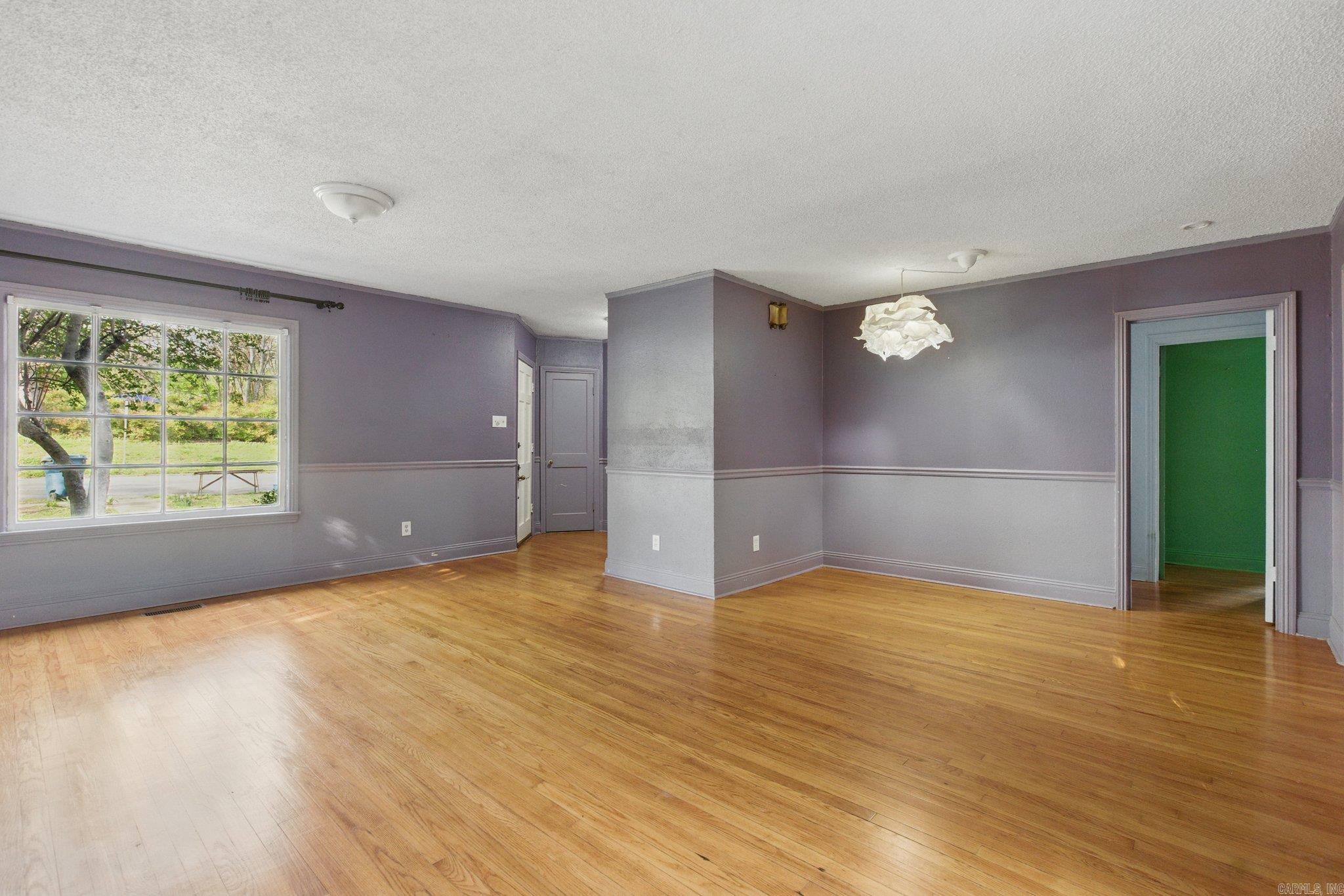 3319 W Capitol Street