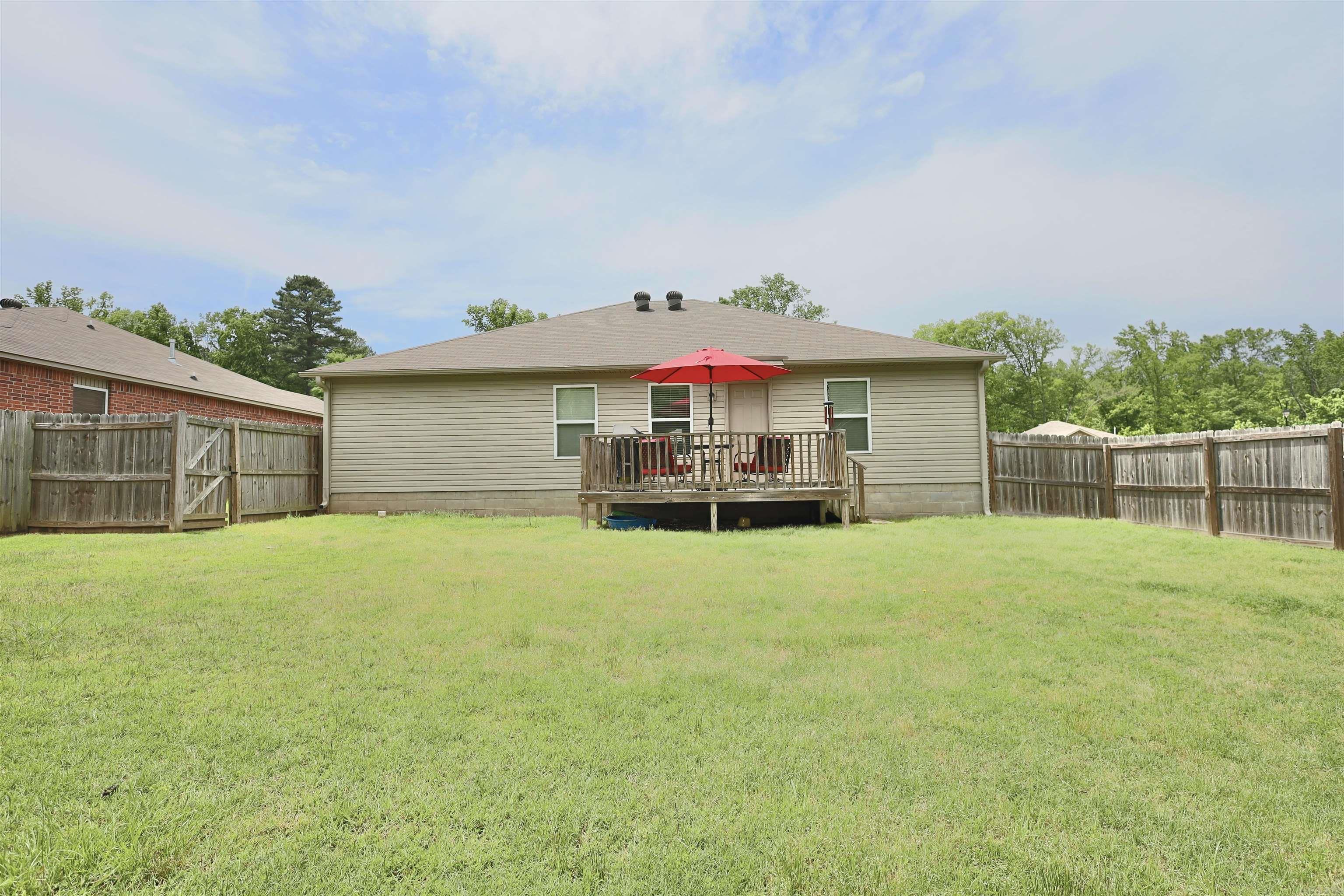 6000 Saddle Hill Drive