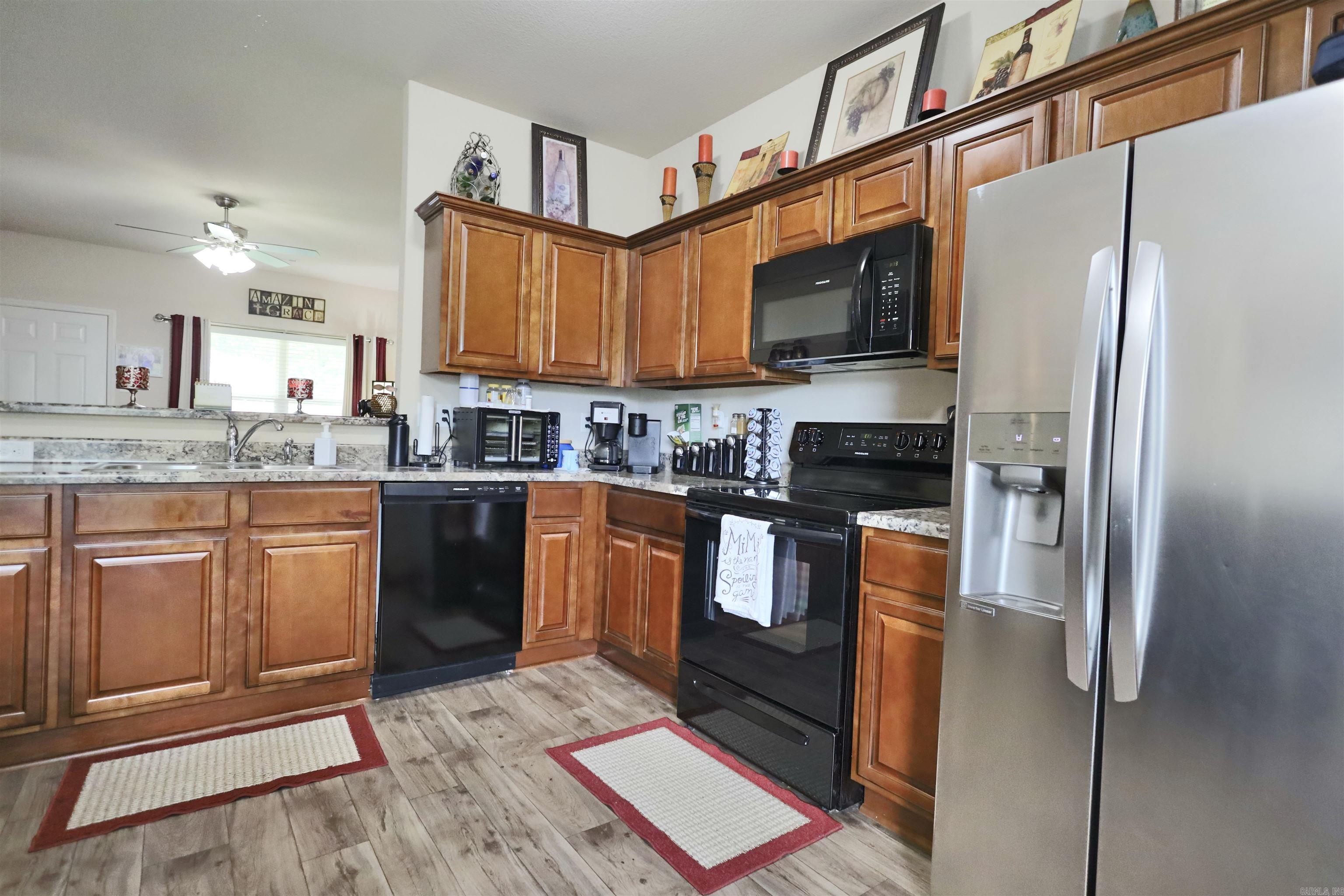 6000 Saddle Hill Drive