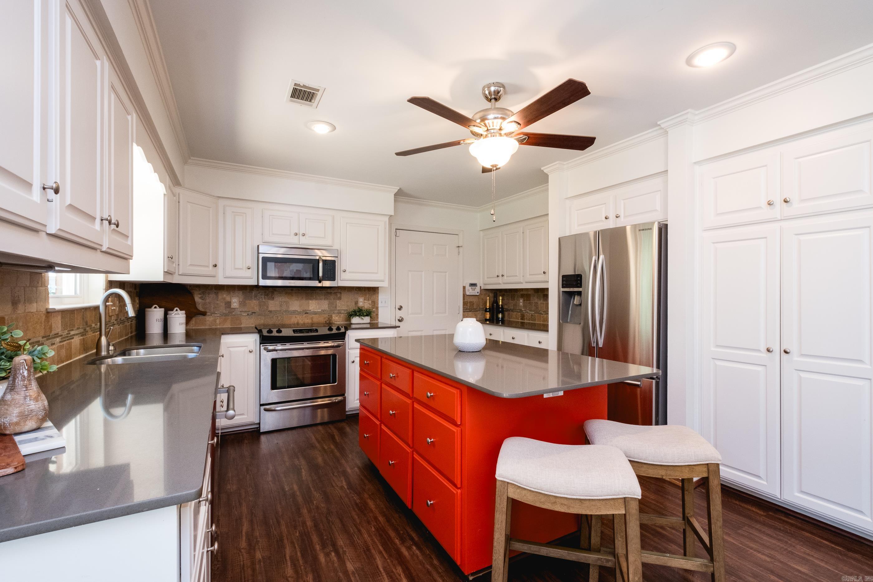 69 Quail Valley Road