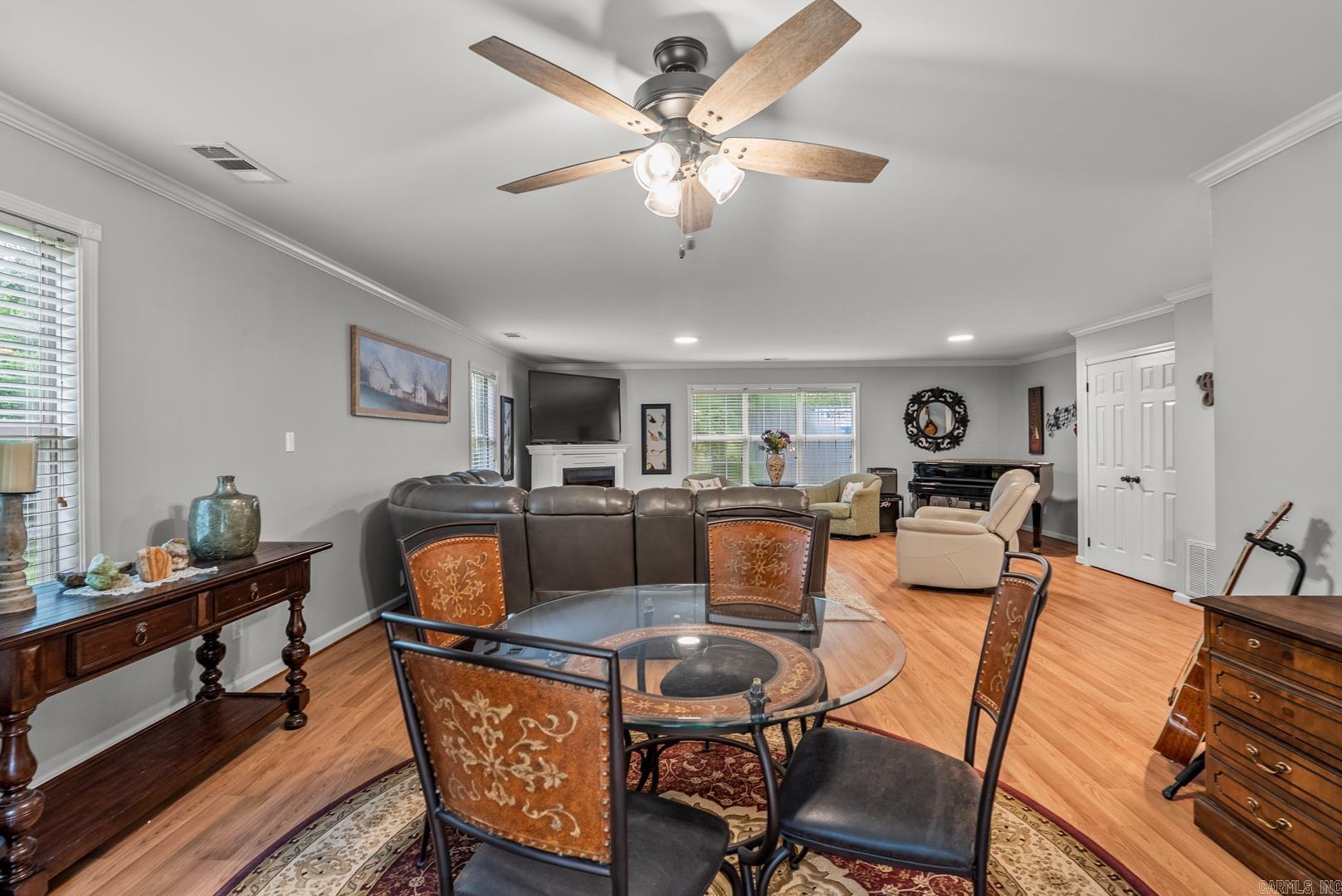 15621 Mail Route Road