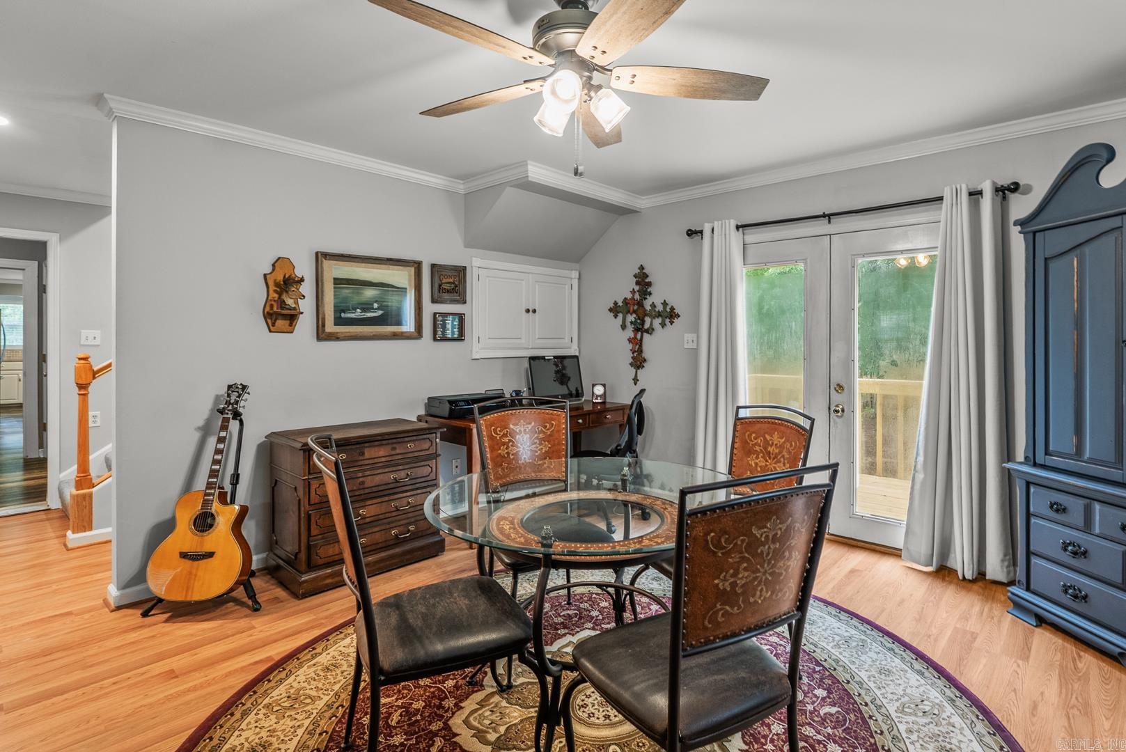 15621 Mail Route Road