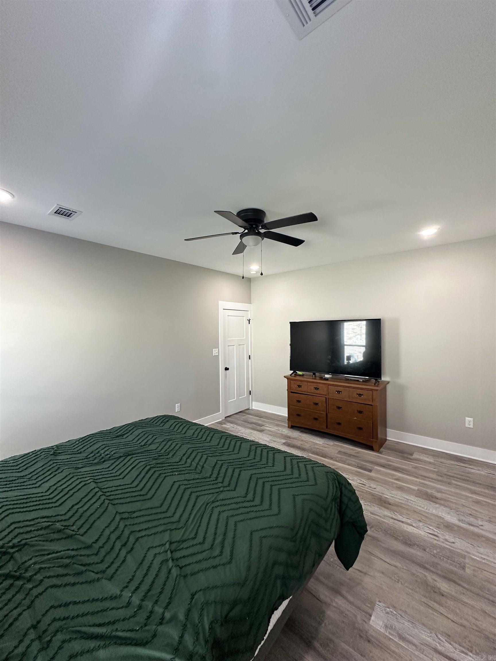 6 Quail Feather Cove