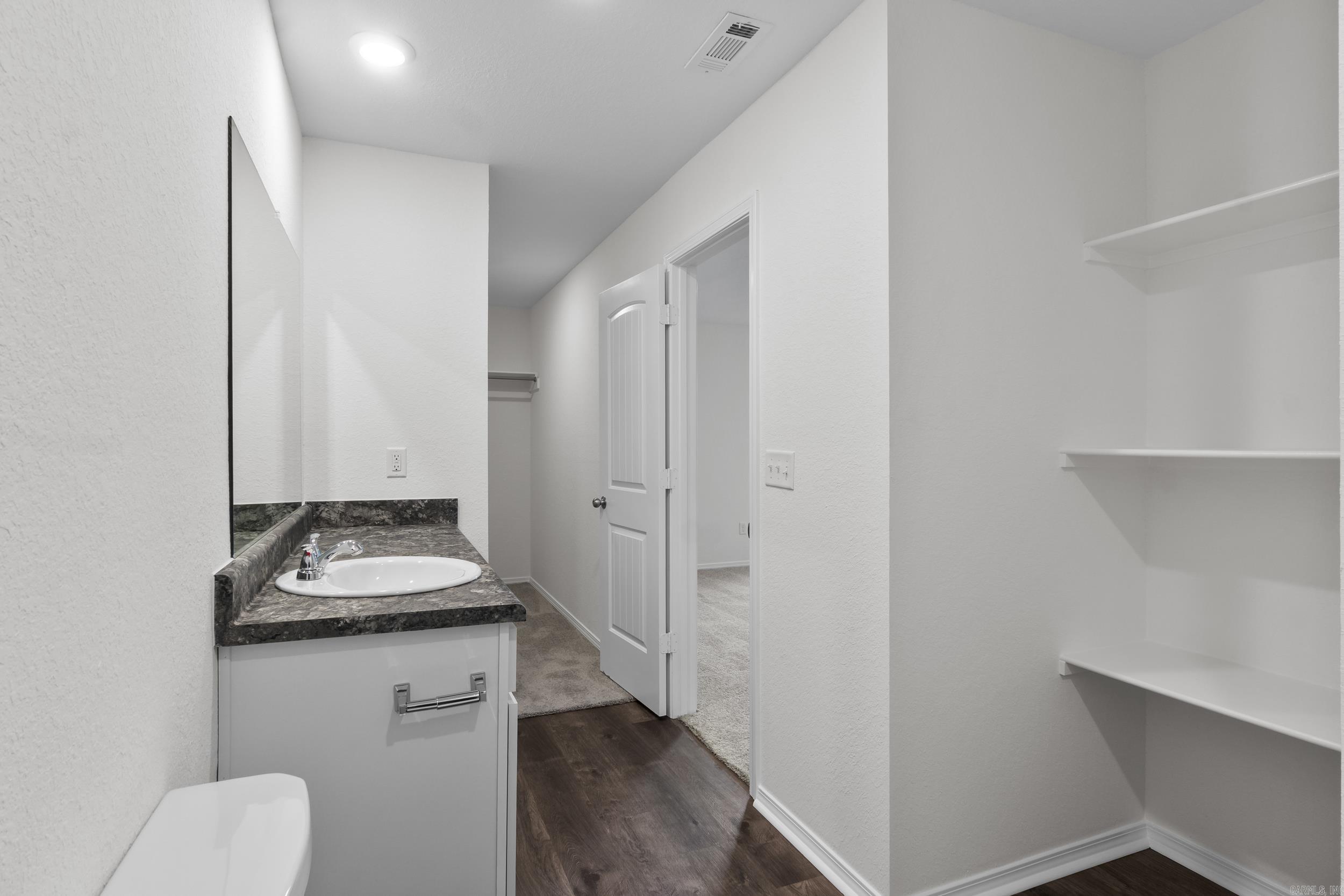 11180 River Valley Drive