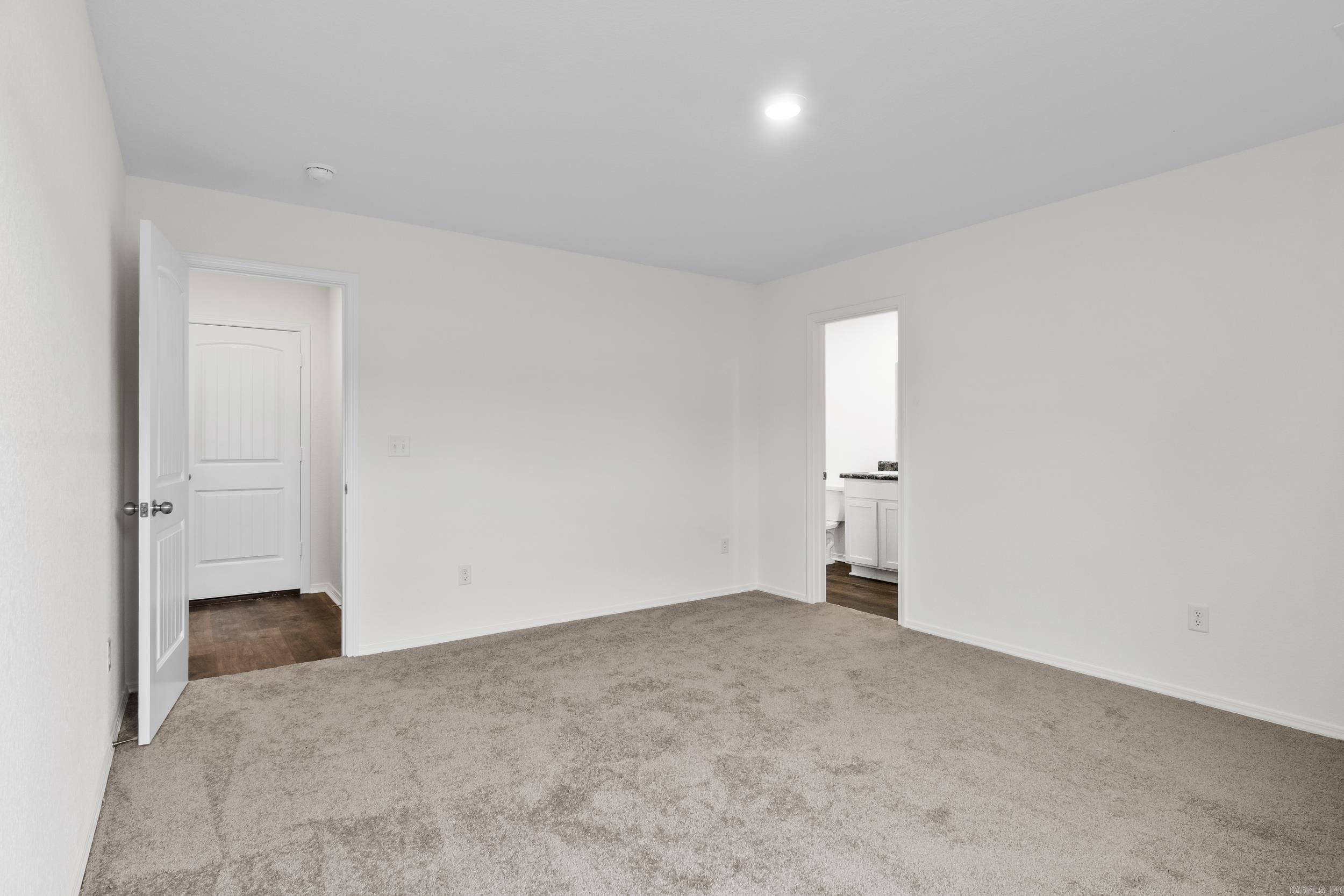 11180 River Valley Drive