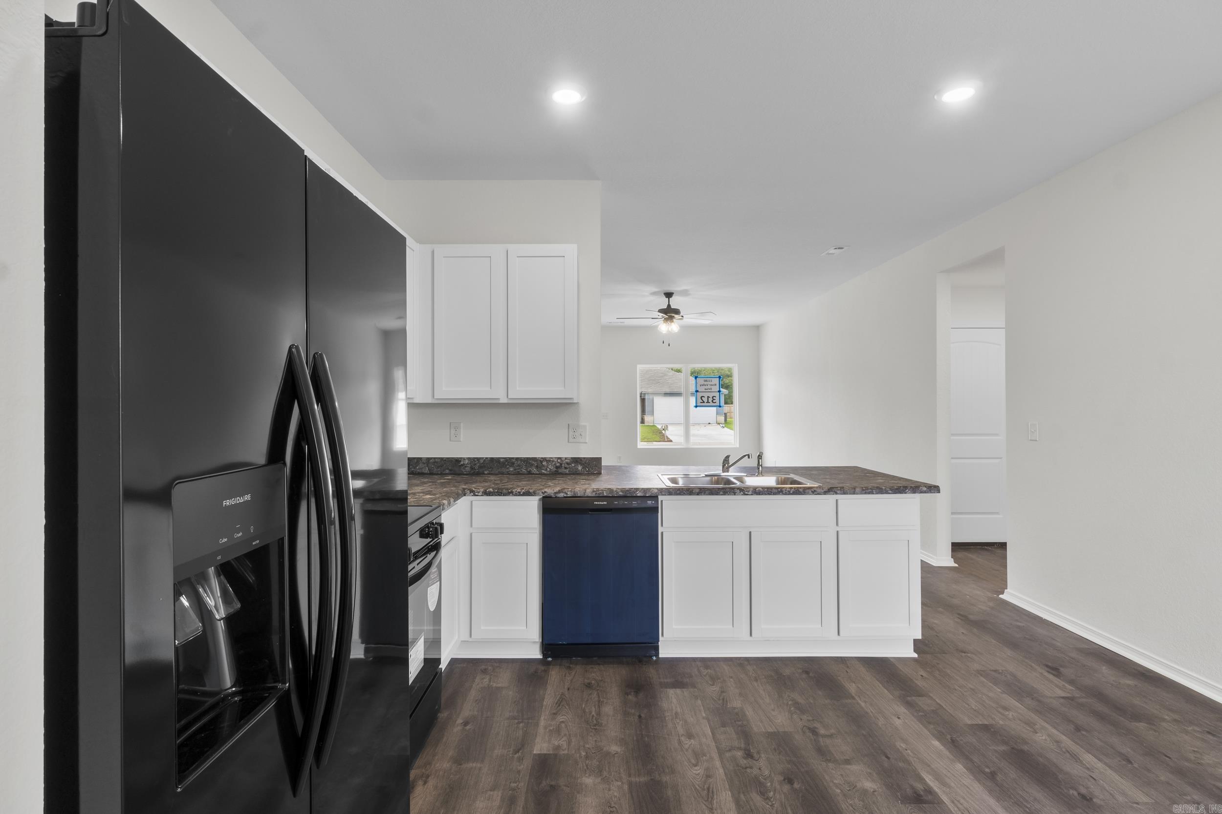 11180 River Valley Drive