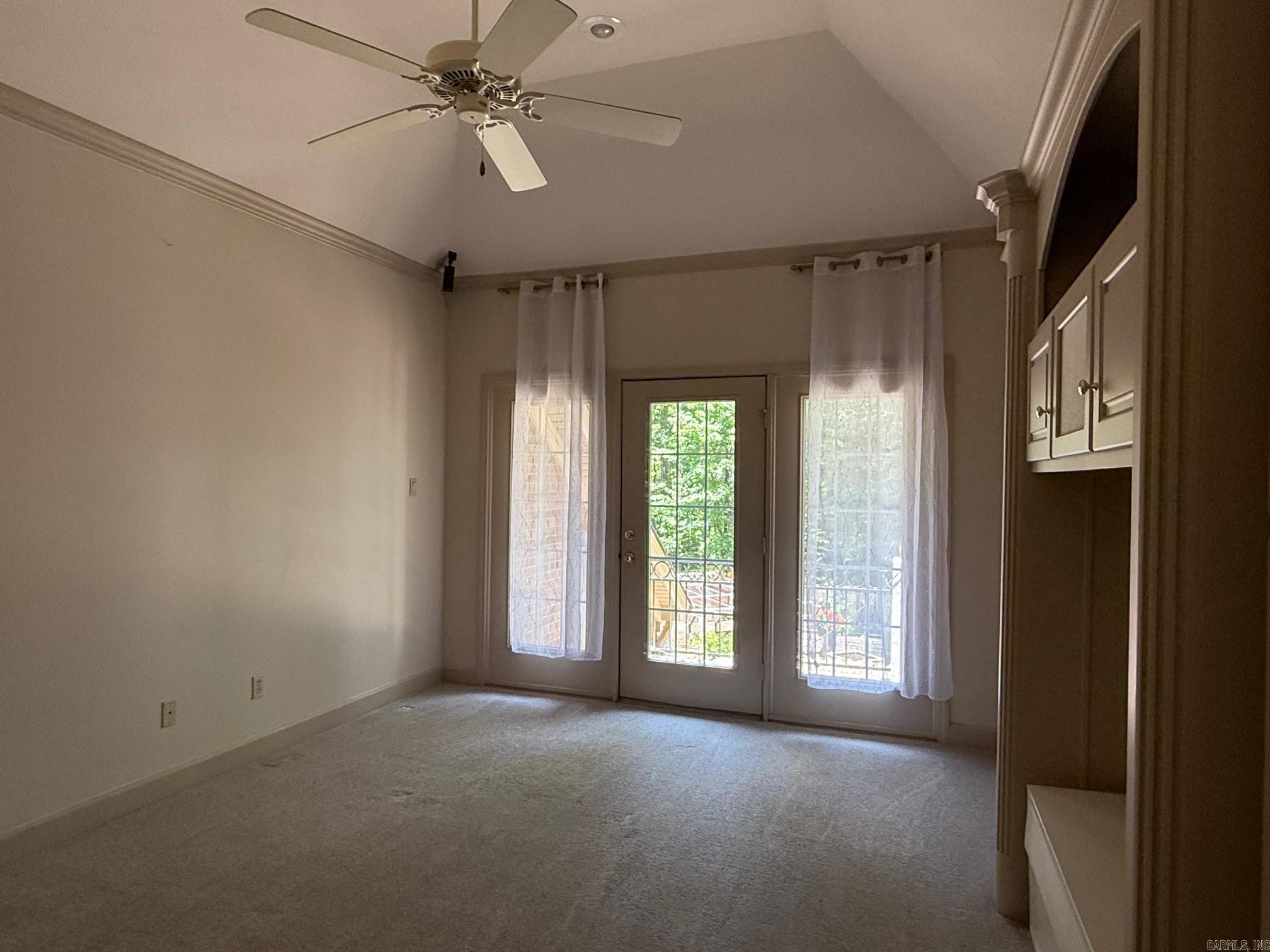 40 Windsong Drive