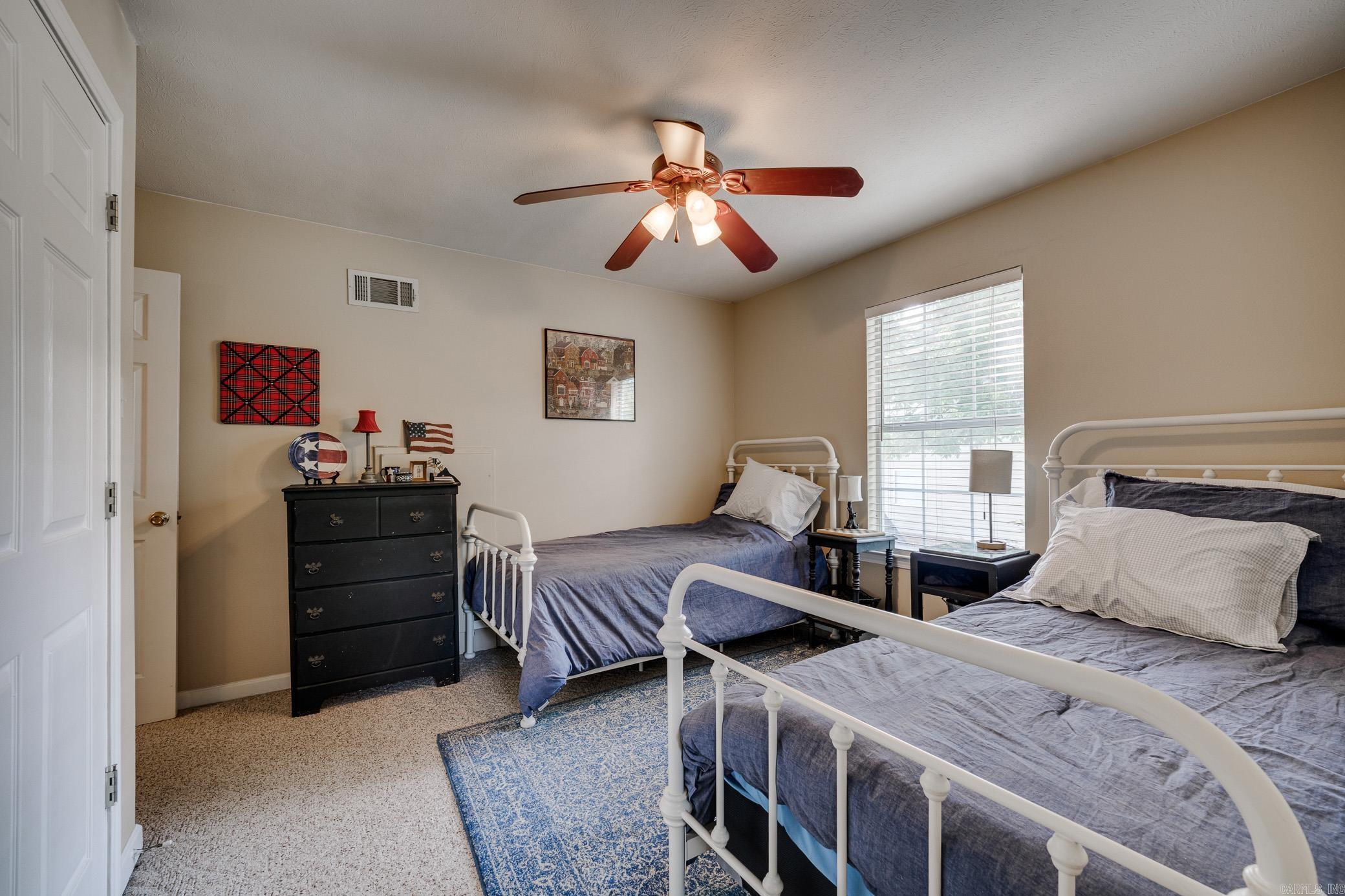 2211 E Longhills Road