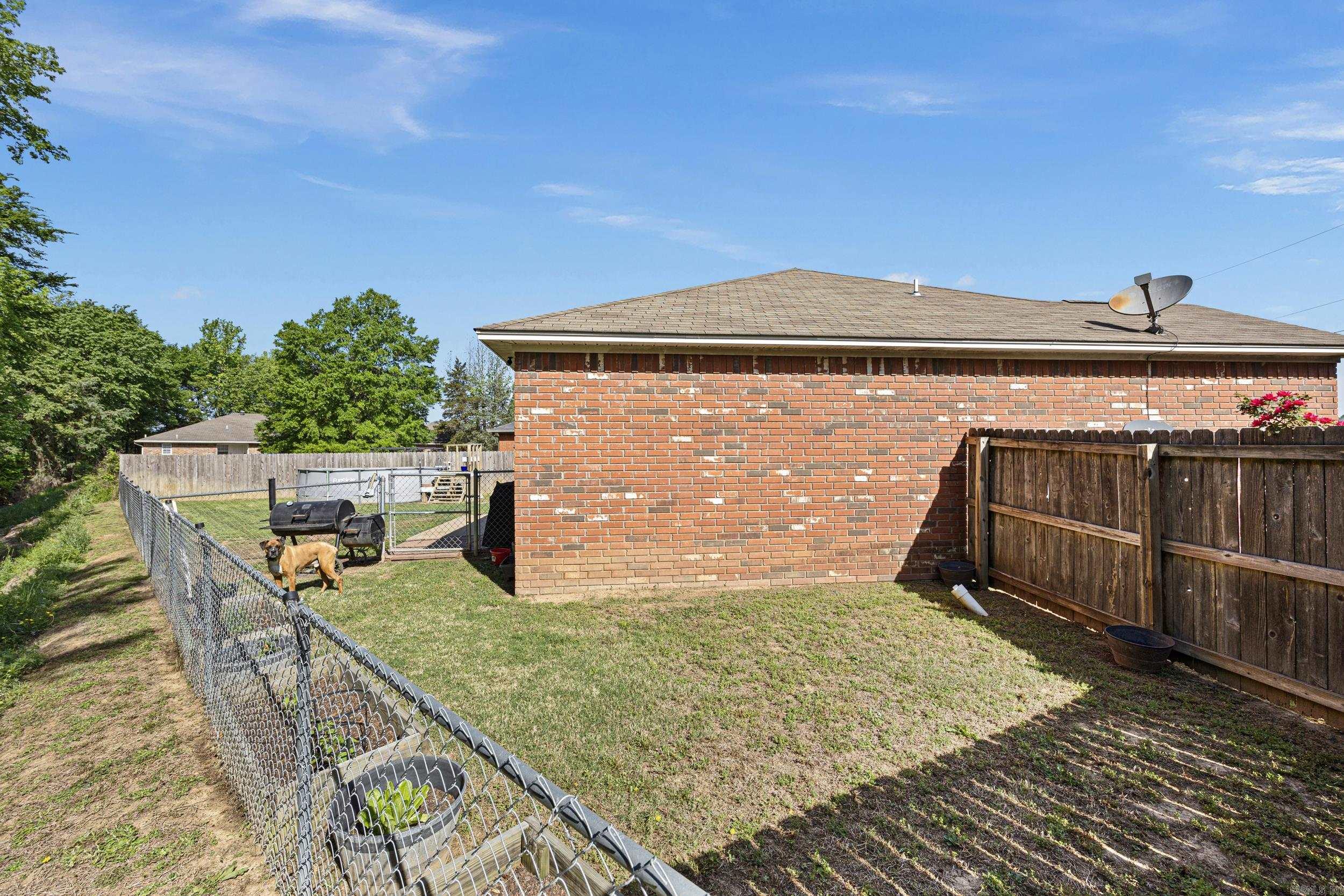 1509 E 11th Cove