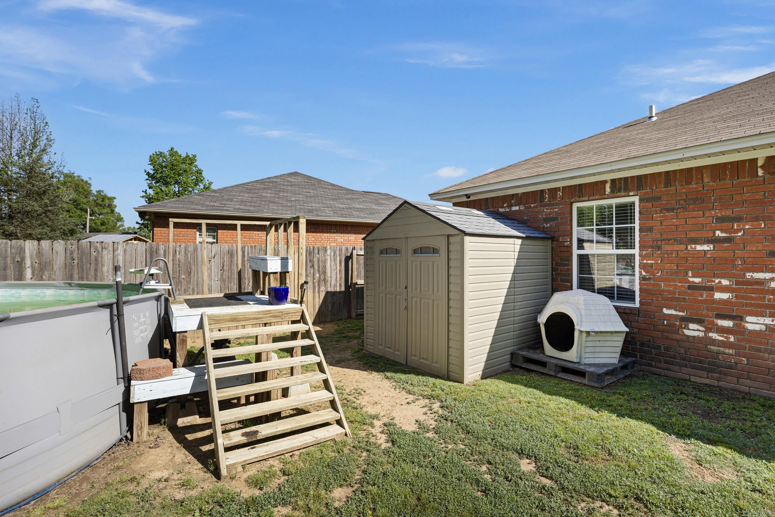 1509 E 11th Cove