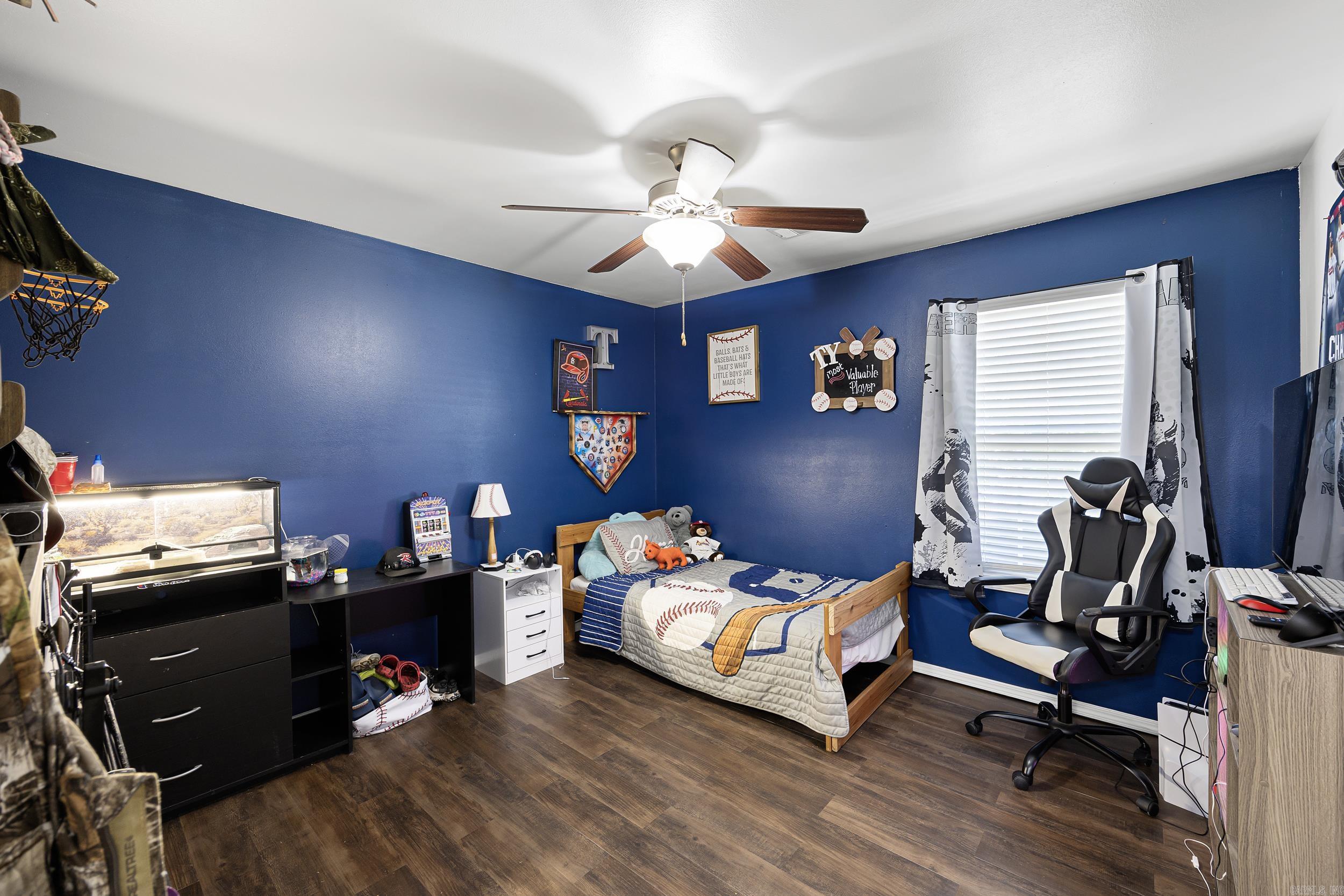 1509 E 11th Cove