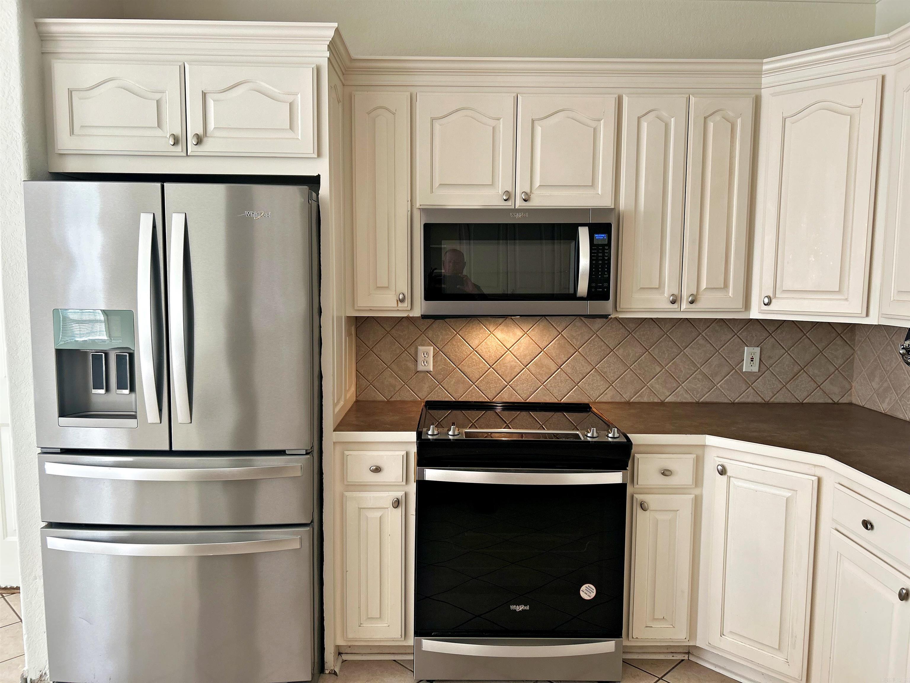118 Apple Blossom Drive