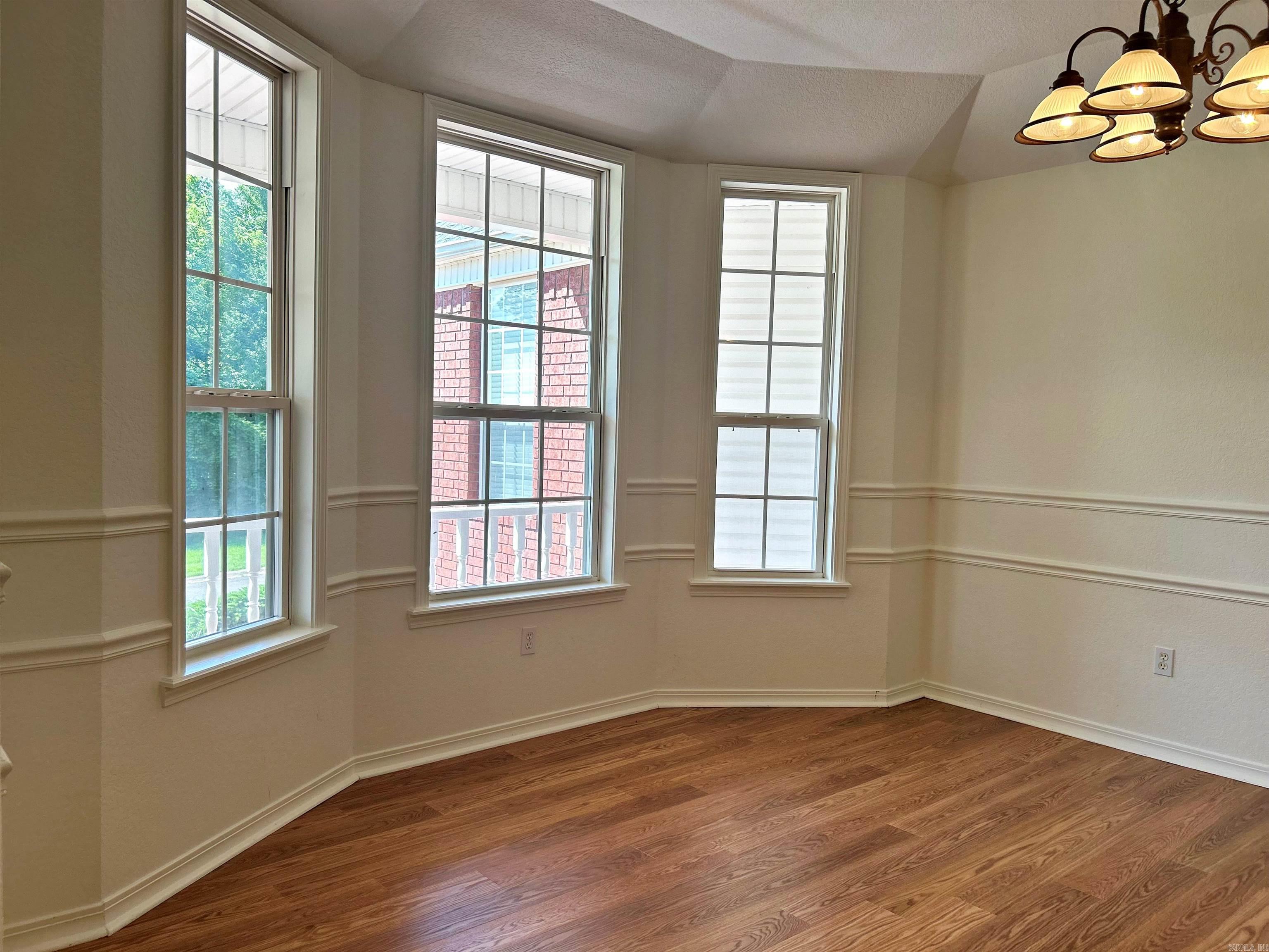 118 Apple Blossom Drive