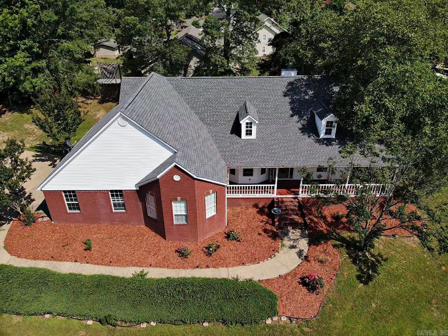 118 Apple Blossom Drive