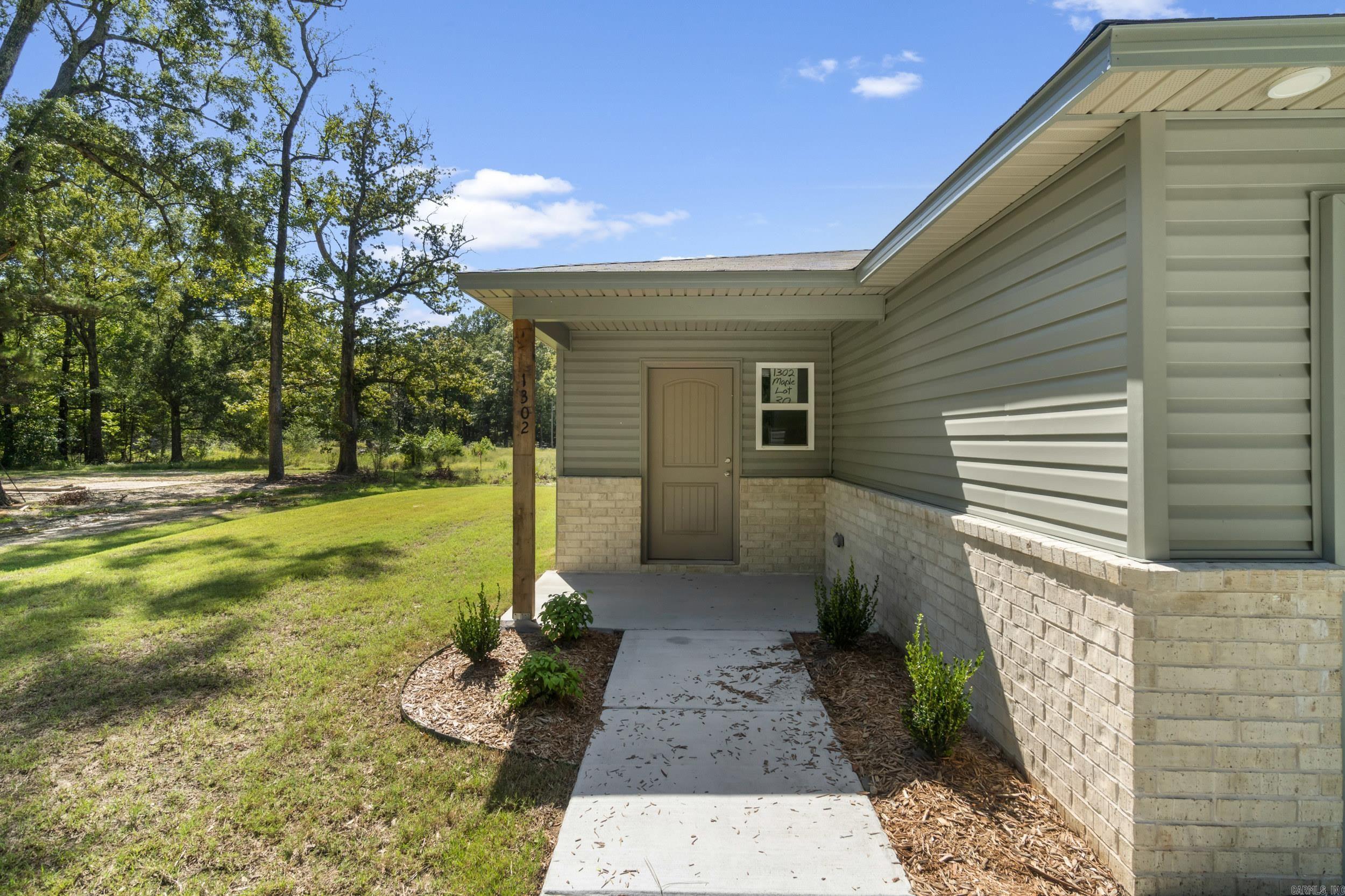 1302 Maple Street