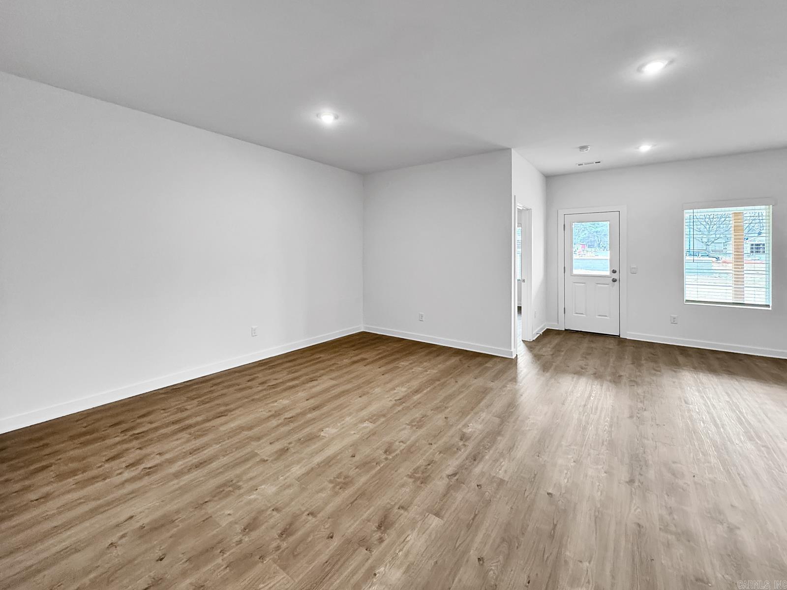 120 E Fredonia Court