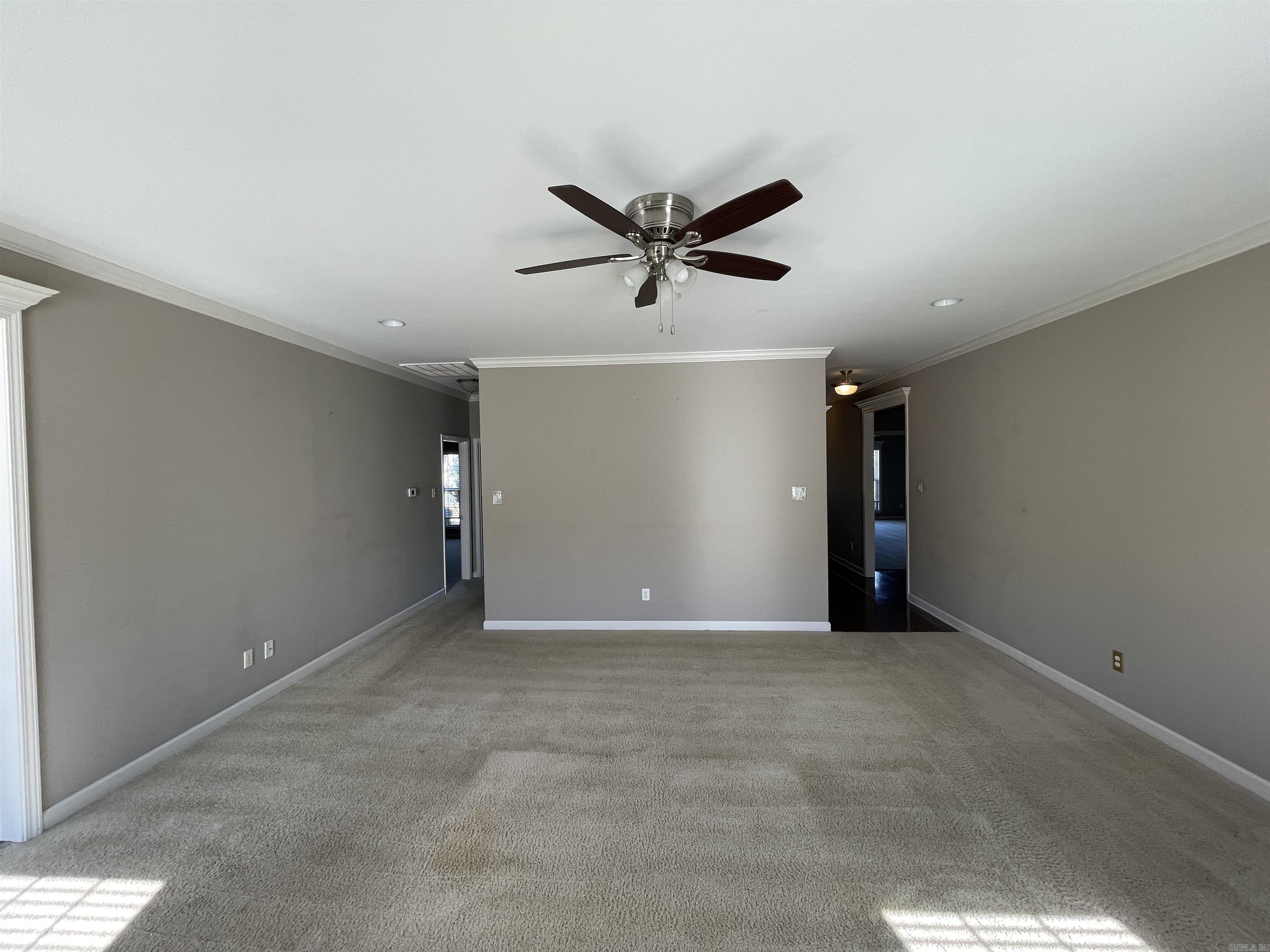 1756 White Oak Lane