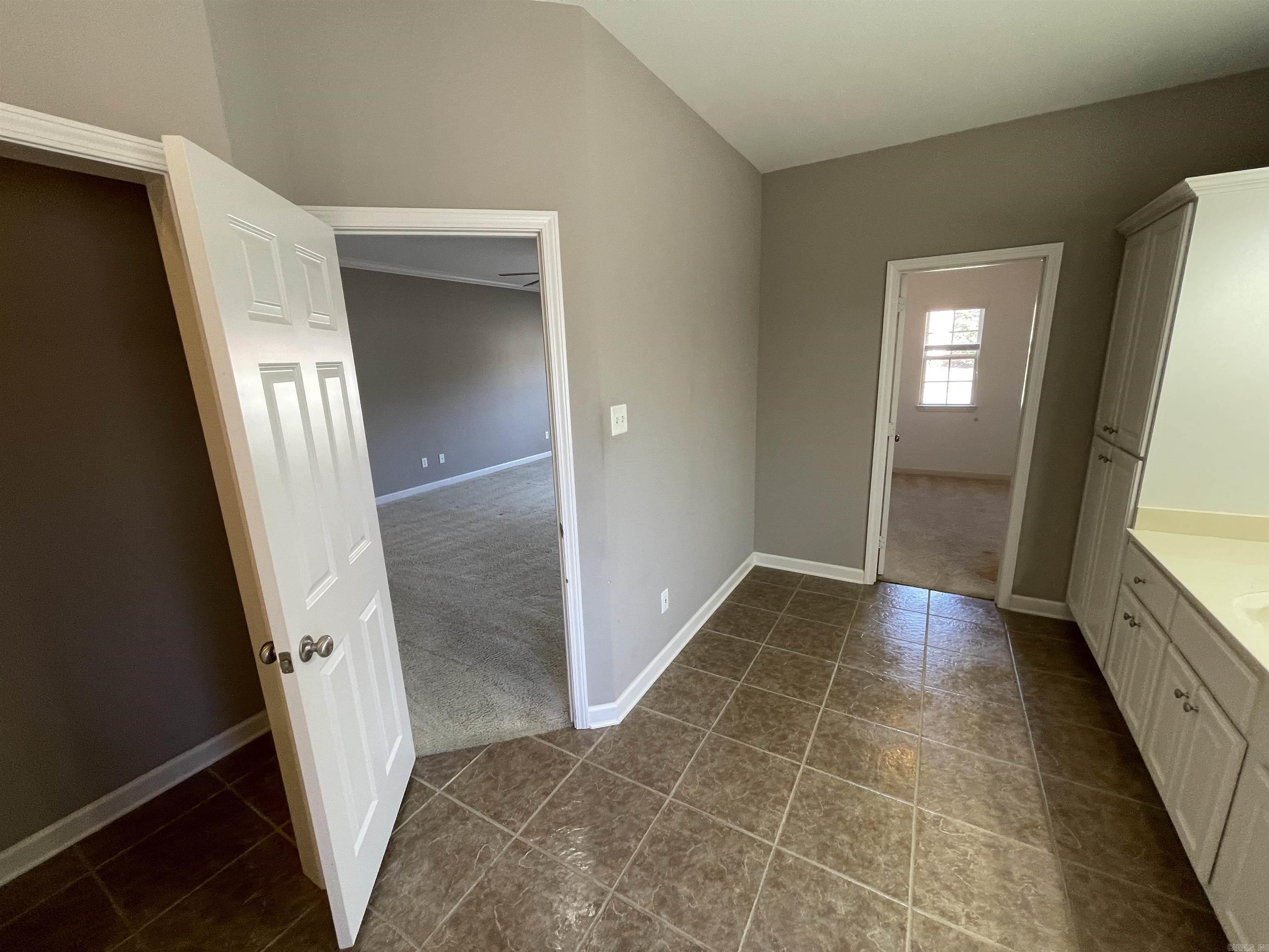 1756 White Oak Lane