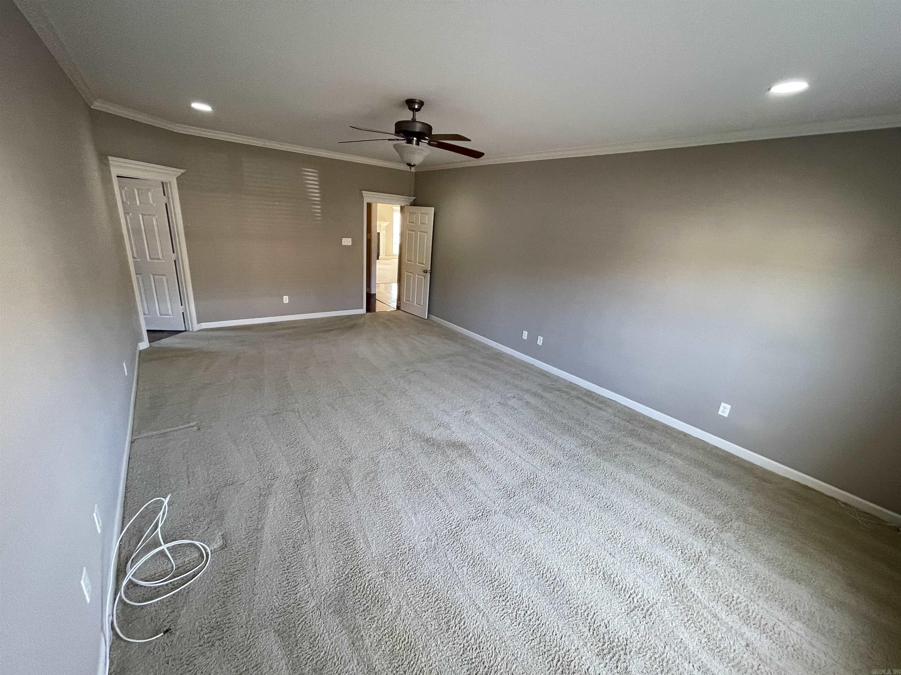1756 White Oak Lane