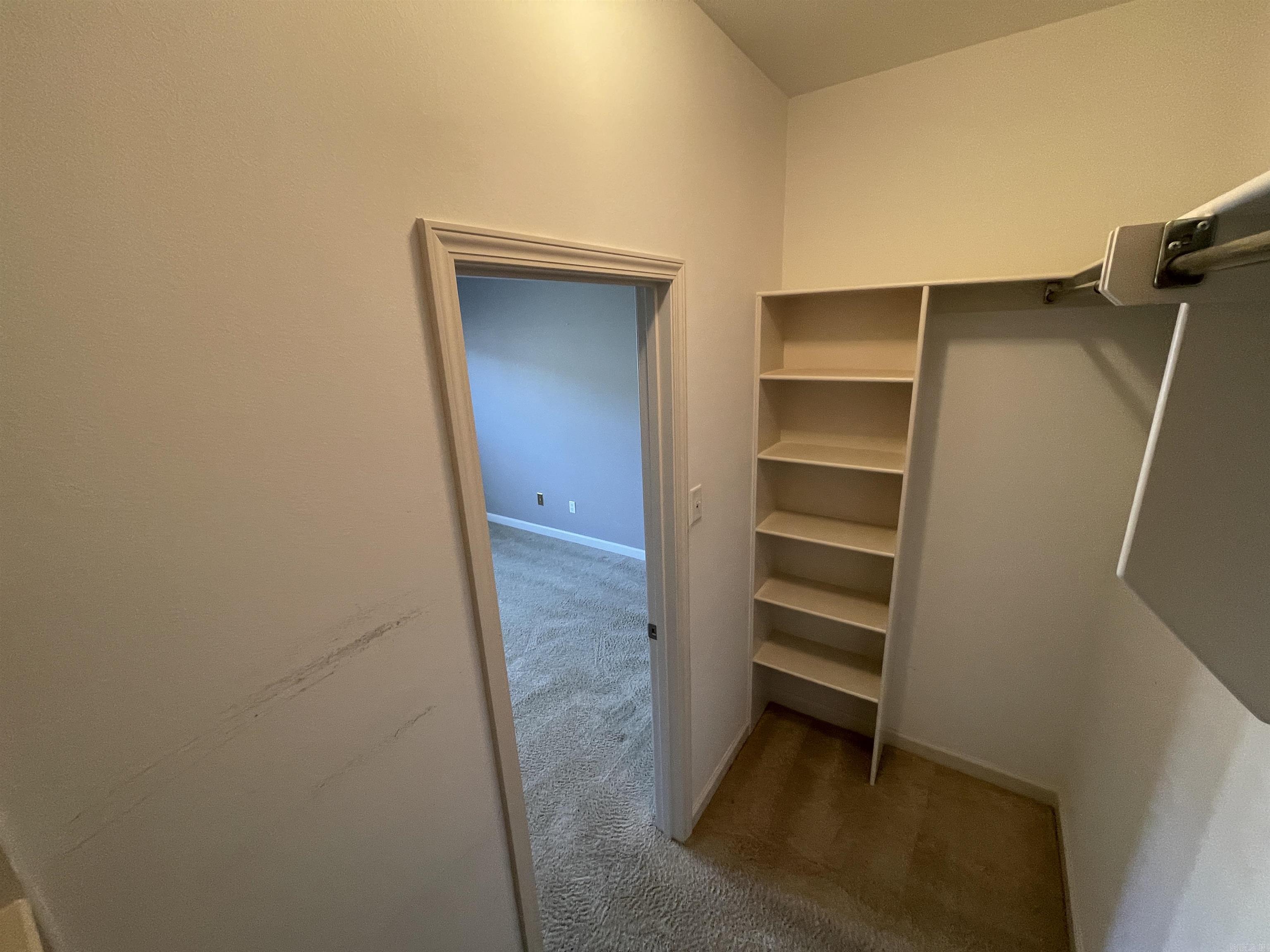 1756 White Oak Lane