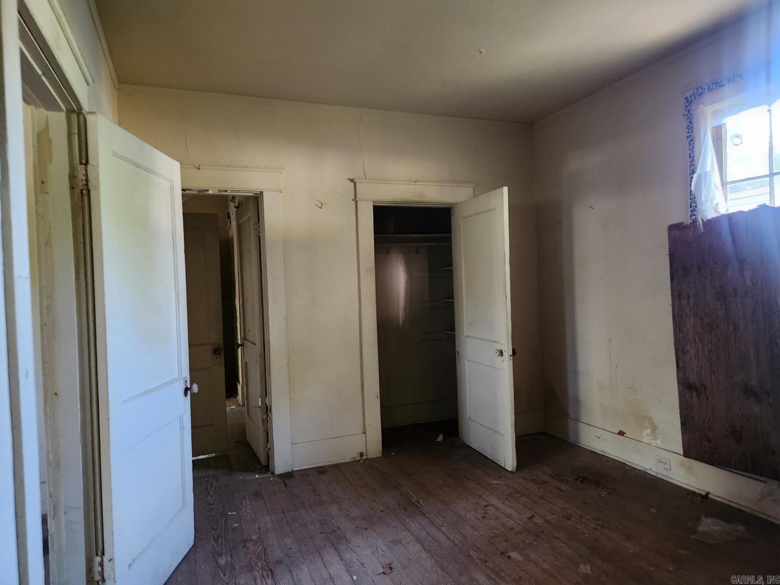 1517 Bishop Warren Drive